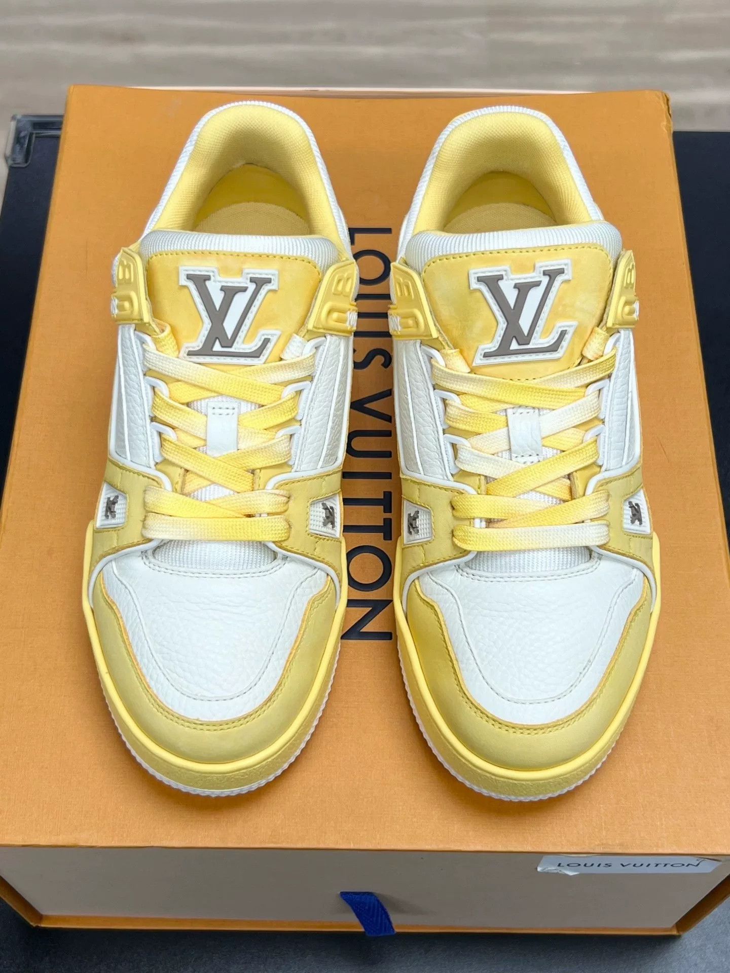 Louis Vuitton Louis Vuitton Yellow Designer Casual Size US S / EU 44-46 / 1 - 3 Thumbnail