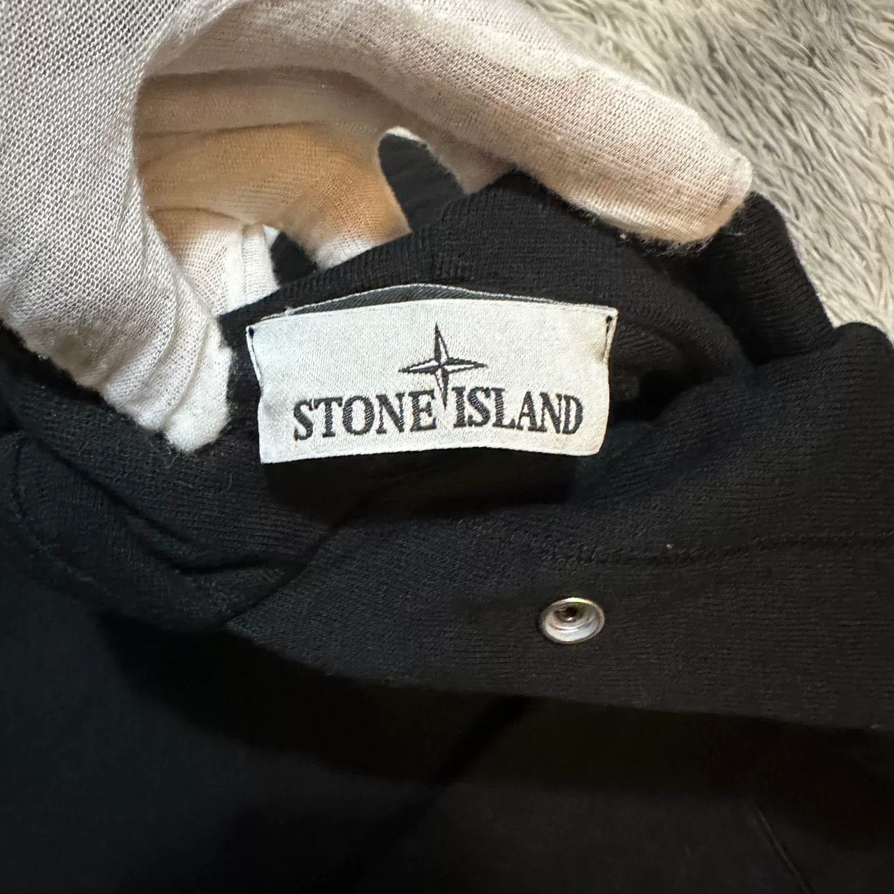 Stone Island Stone Island Black Cap Designer Size US S / EU 44-46 / 1 - 4 Thumbnail