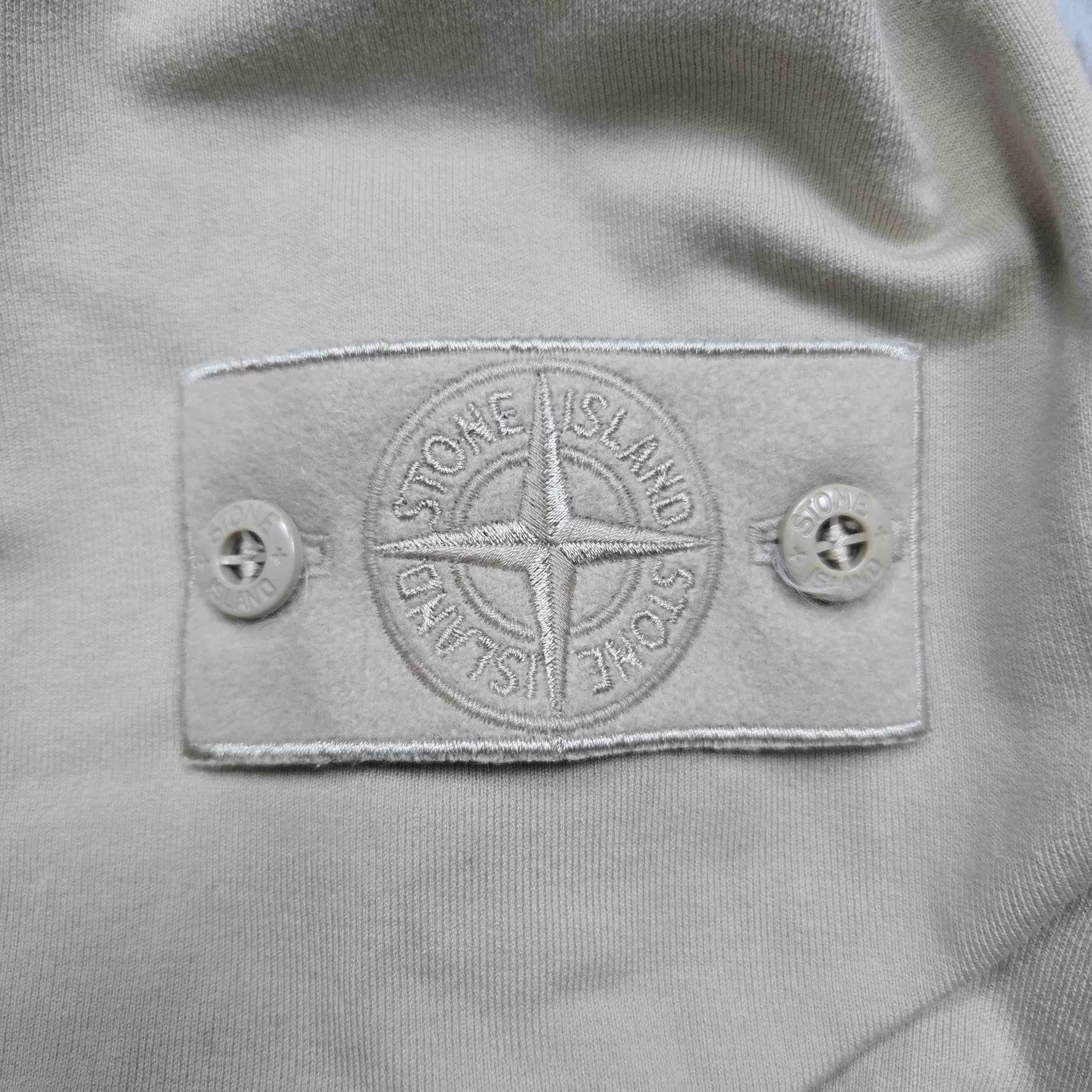 Stone Island Stone Island White Sweatshirt Pullover Size US M / EU 48-50 / 2 - 3 Thumbnail