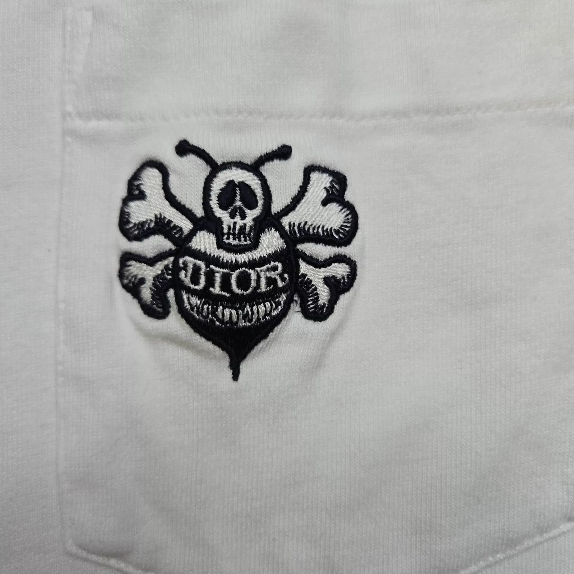 Dior Dior Bee T-Shirt Casual Short Sleeve Size US S / EU 44-46 / 1 - 3 Thumbnail