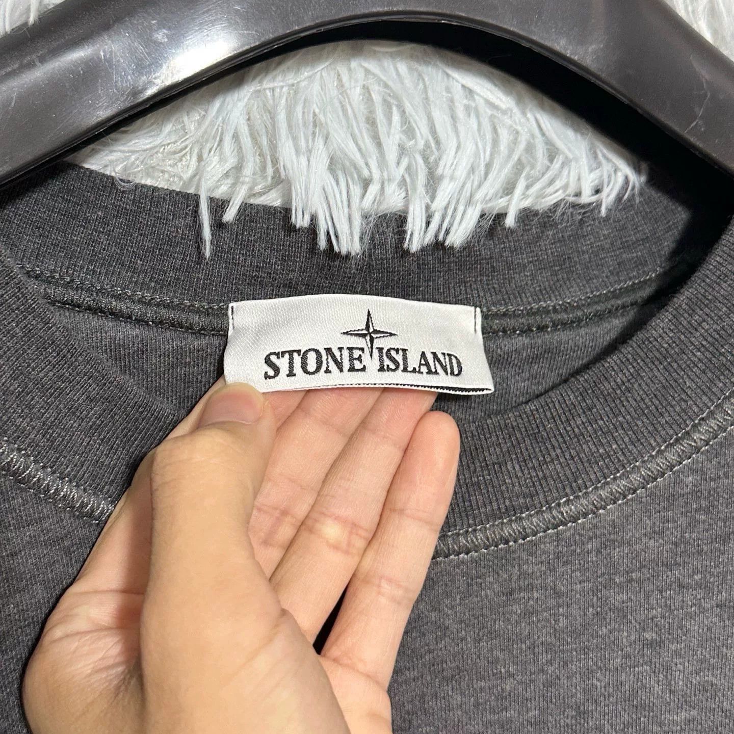 Stone Island Stone Island Gray Crewneck Designer Size US S / EU 44-46 / 1 - 3 Thumbnail