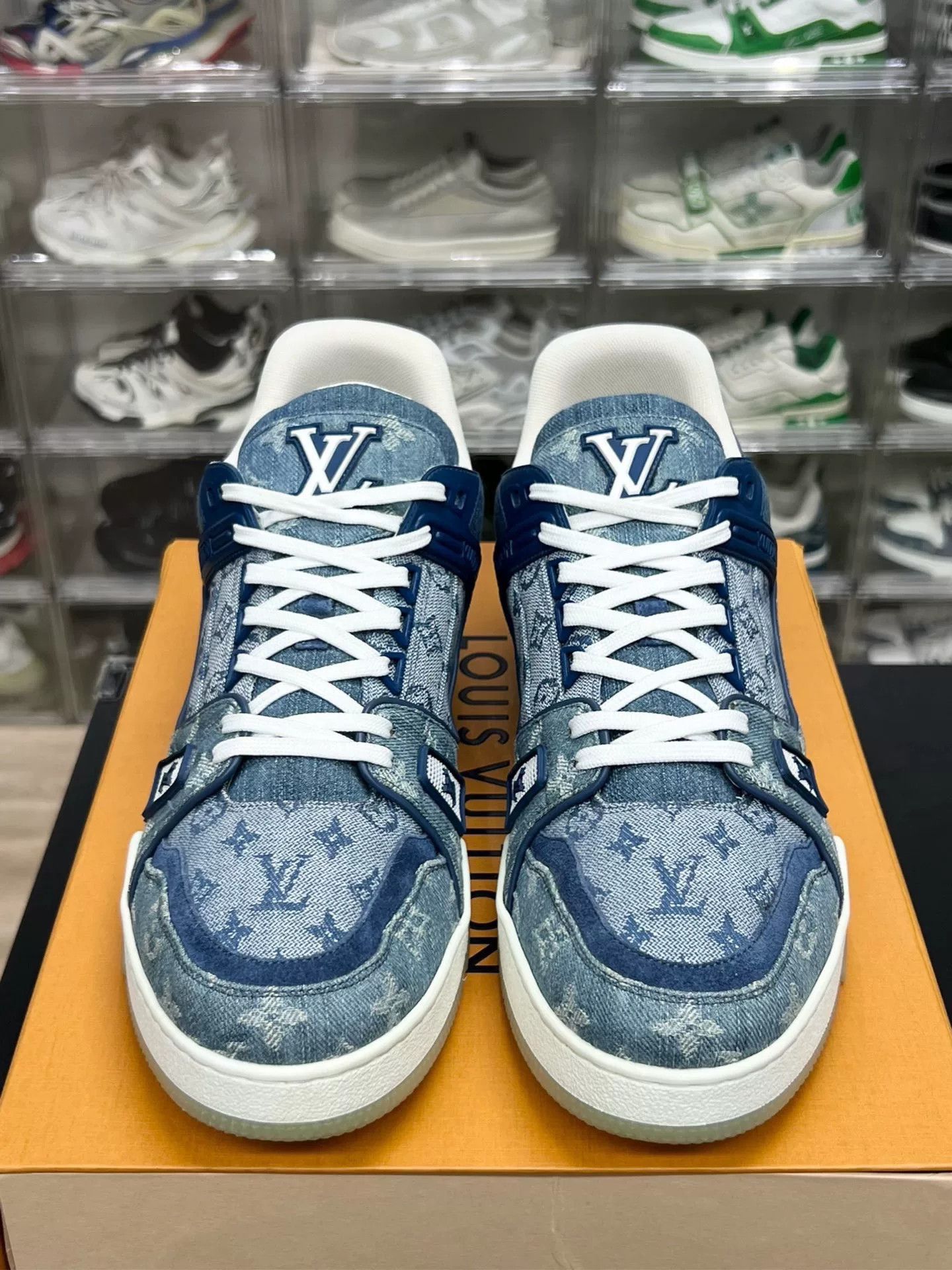 Louis Vuitton Louis Vuitton Blue Denim Designer Size US 30 / EU 46 - 2 Thumbnail