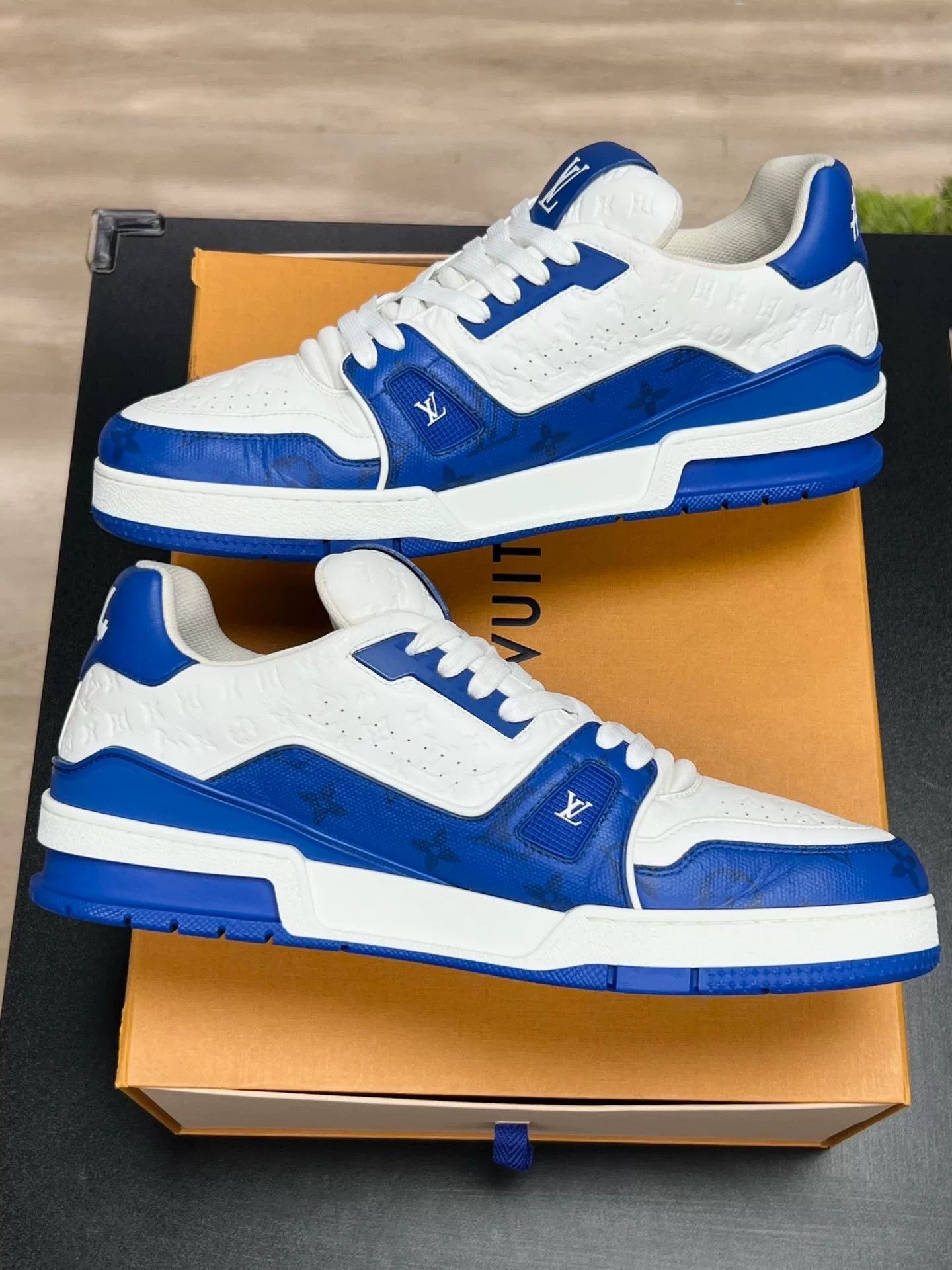 Louis Vuitton Louis Vuitton Blue Designer Casual Size US S / EU 44-46 / 1 - 5 Thumbnail
