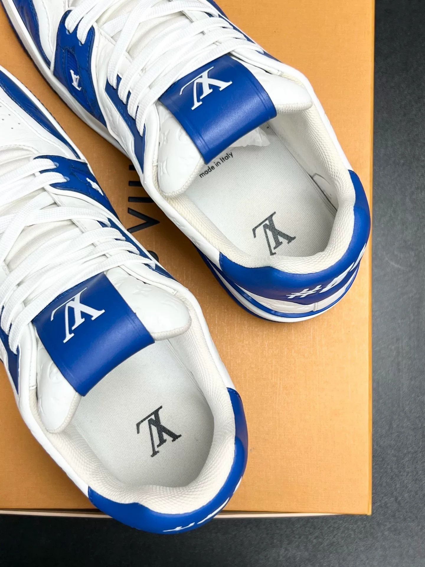 Louis Vuitton Louis Vuitton Blue Designer Casual Size US S / EU 44-46 / 1 - 3 Thumbnail