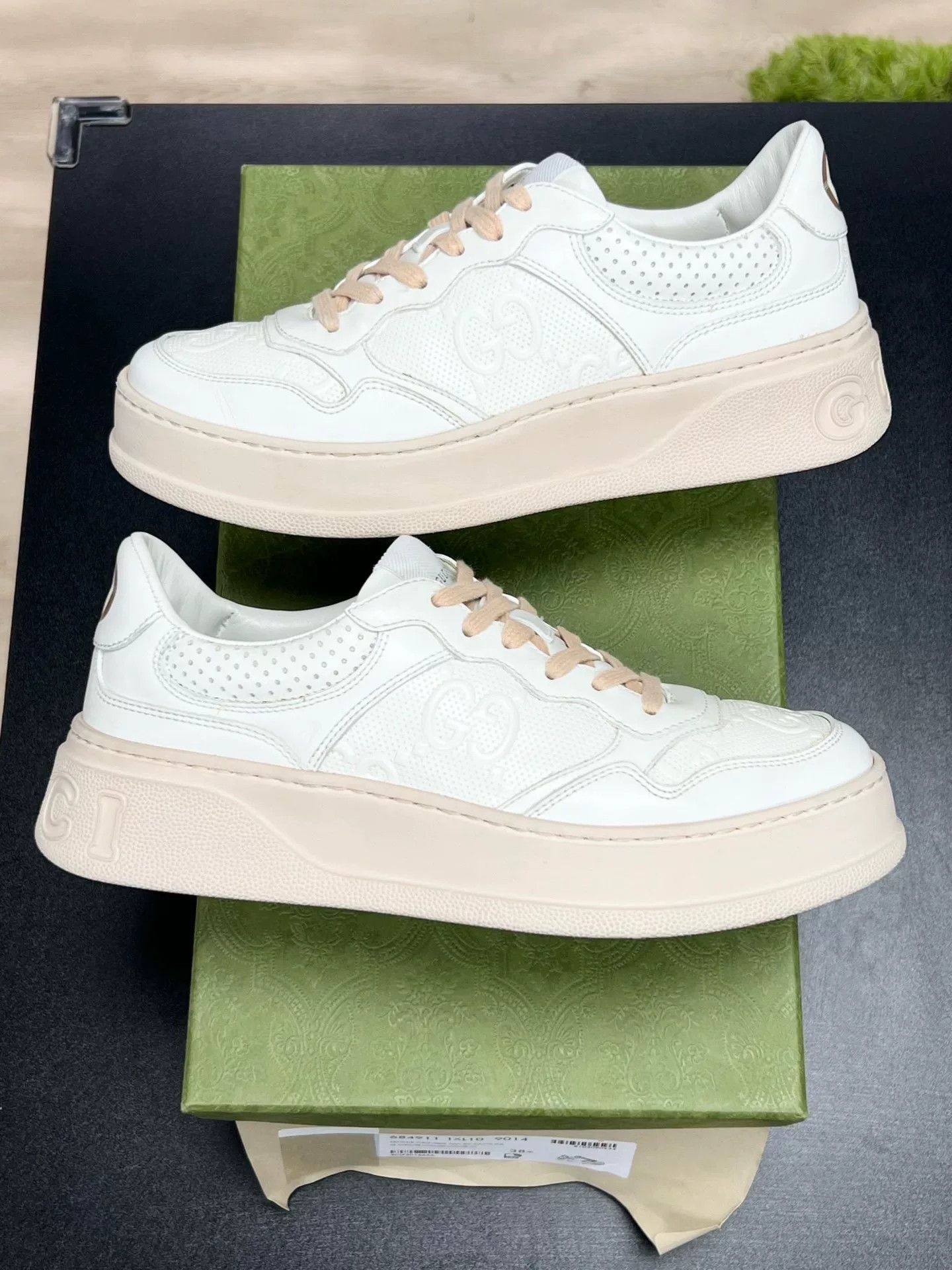 Gucci Gucci Pink Shoes Low Top High Top Size US S / EU 44-46 / 1 - 5 Thumbnail