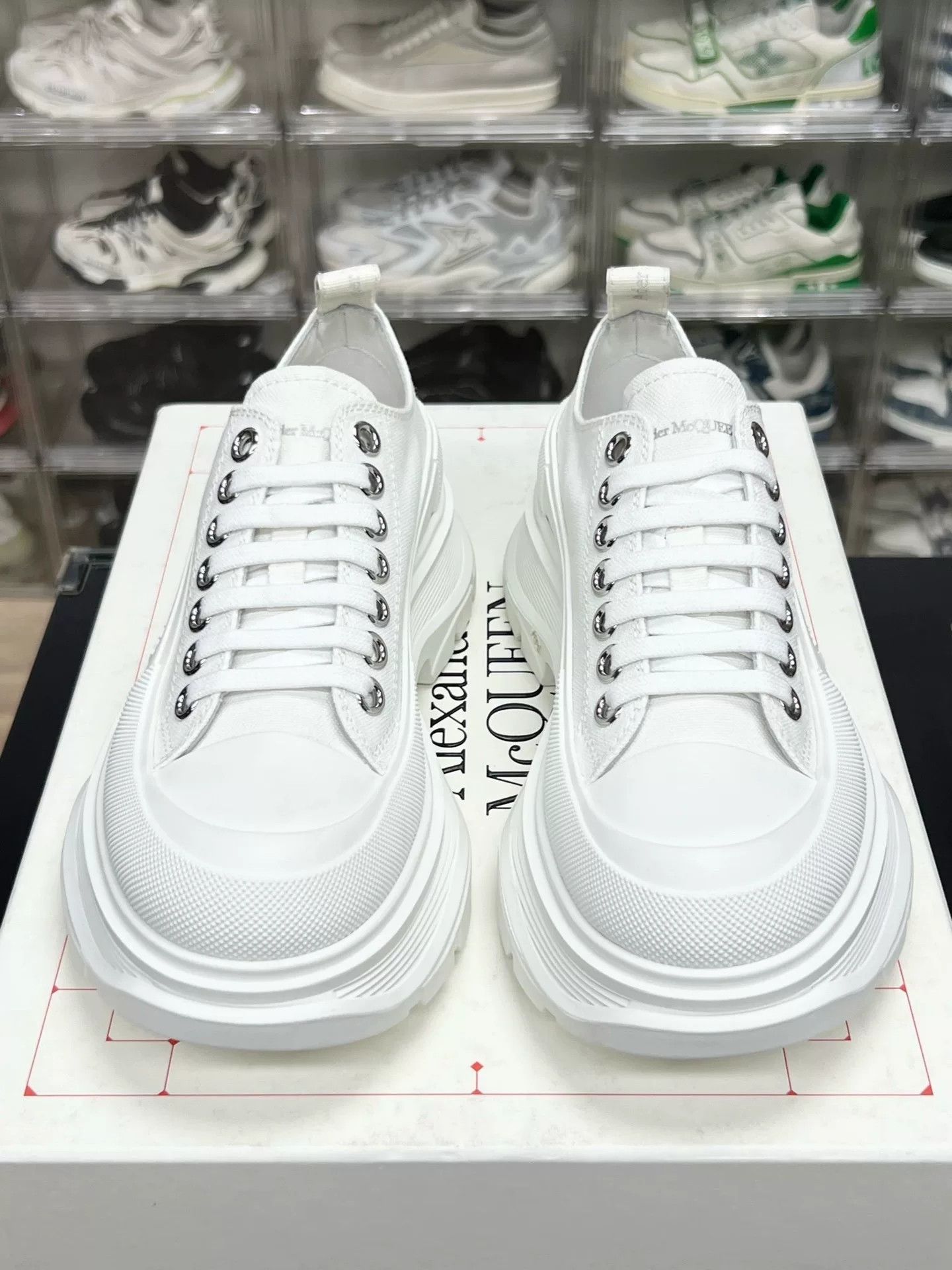Dr. Martens Dr. Martens White Designer Casual Size US 10 / EU 43 - 2 Thumbnail