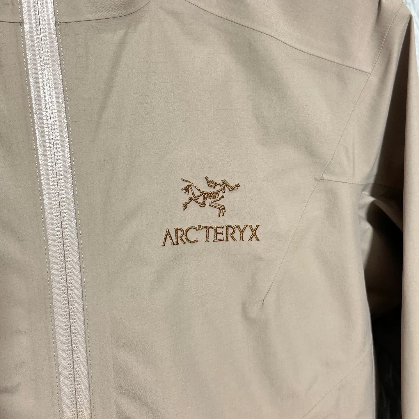 Arc'teryx Arc'teryx Pink Designer Casual Size US L / EU 52-54 / 3 - 4 Thumbnail
