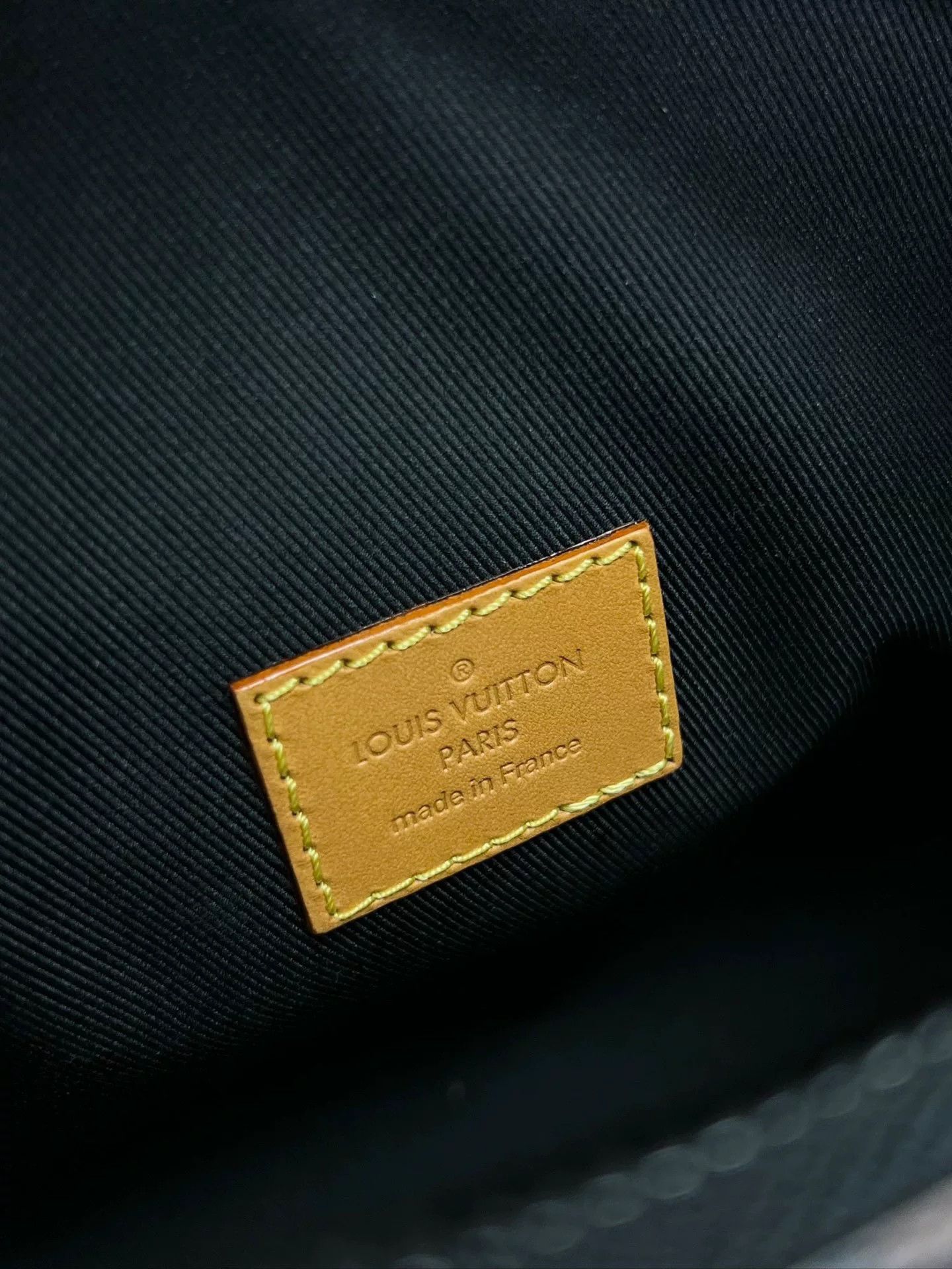 Louis Vuitton Louis Vuitton Item Designer Casual Size ONE SIZE - 6 Thumbnail