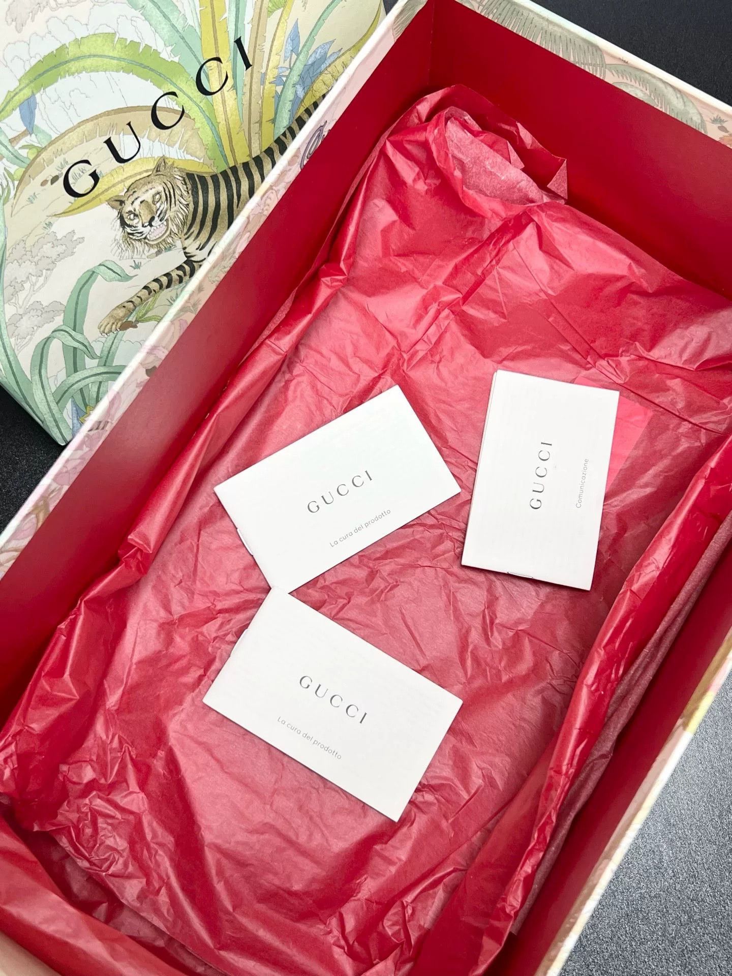 Gucci Gucci Item Designer Casual Streetwear Size US S / EU 44-46 / 1 - 9 Thumbnail