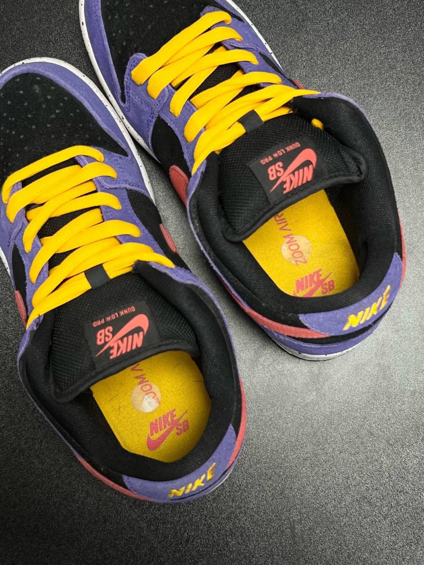 Nike Nike Dunk Purple Designer Casual Size US 10 / EU 43 - 4 Thumbnail