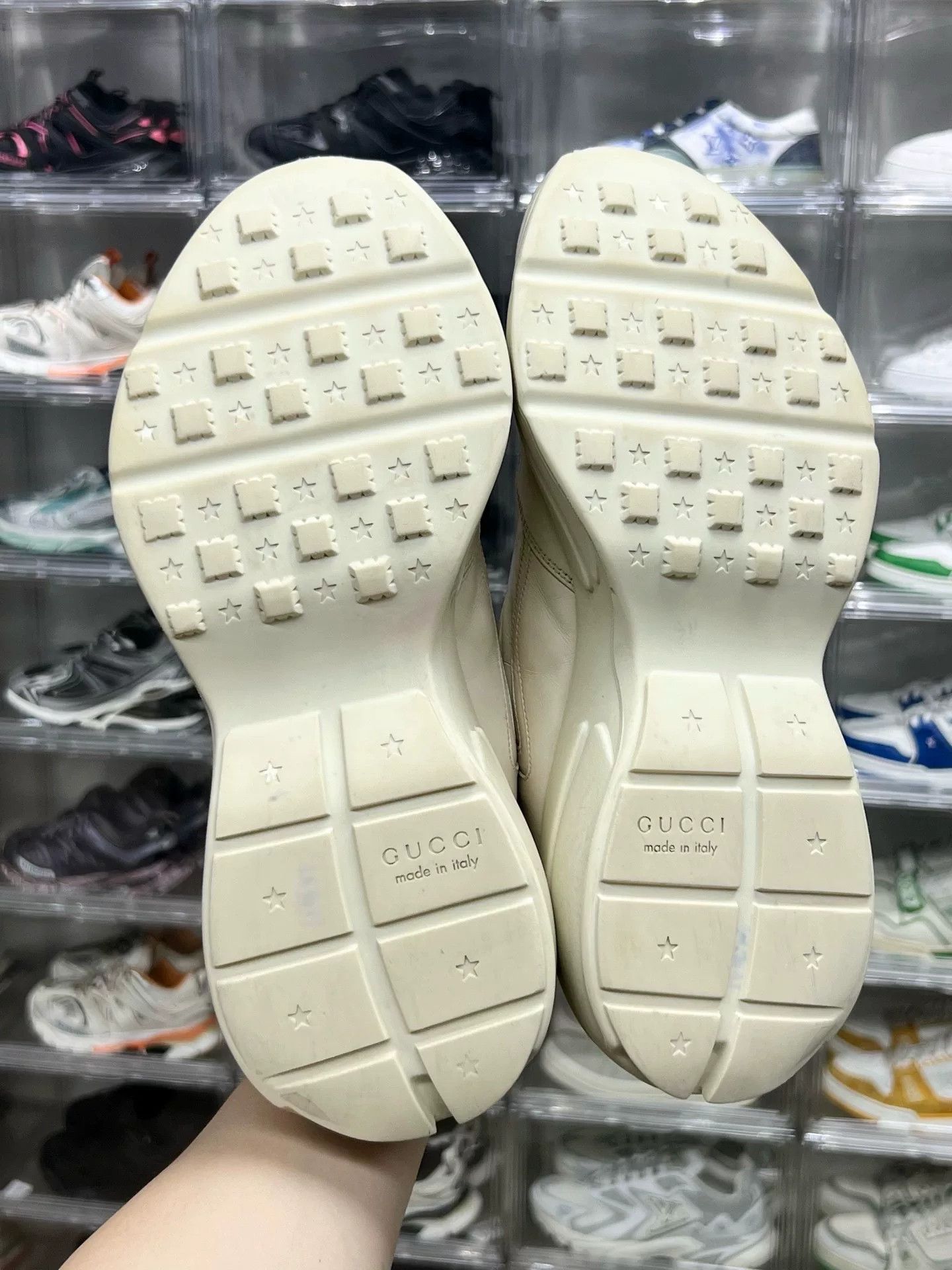 Gucci Gucci White Designer Casual Streetwear Size US S / EU 44-46 / 1 - 8 Thumbnail