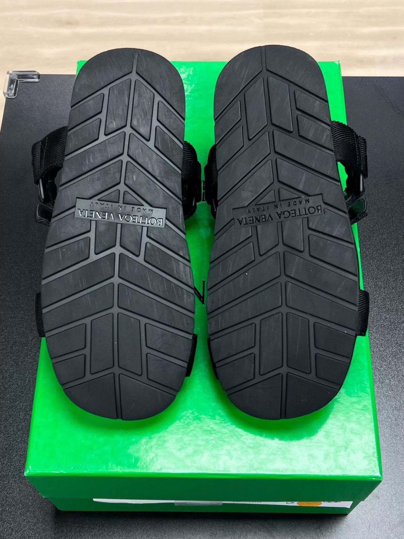 Bottega Veneta Bottega Veneta Black Shoes Low Top Size US 7 / EU 40 - 8 Thumbnail
