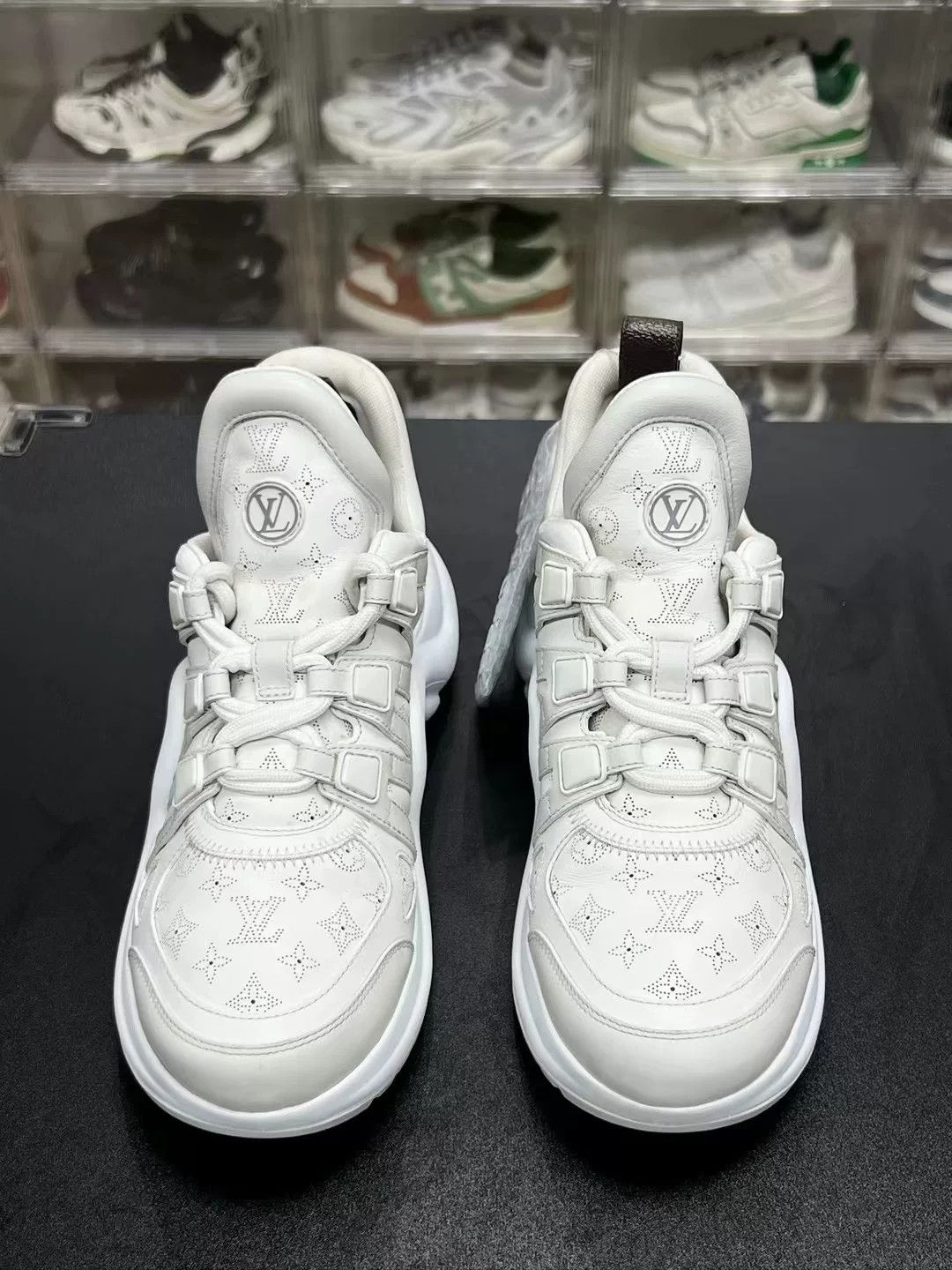 Louis Vuitton Louis Vuitton White Designer Casual Size US S / EU 44-46 / 1 - 2 Thumbnail