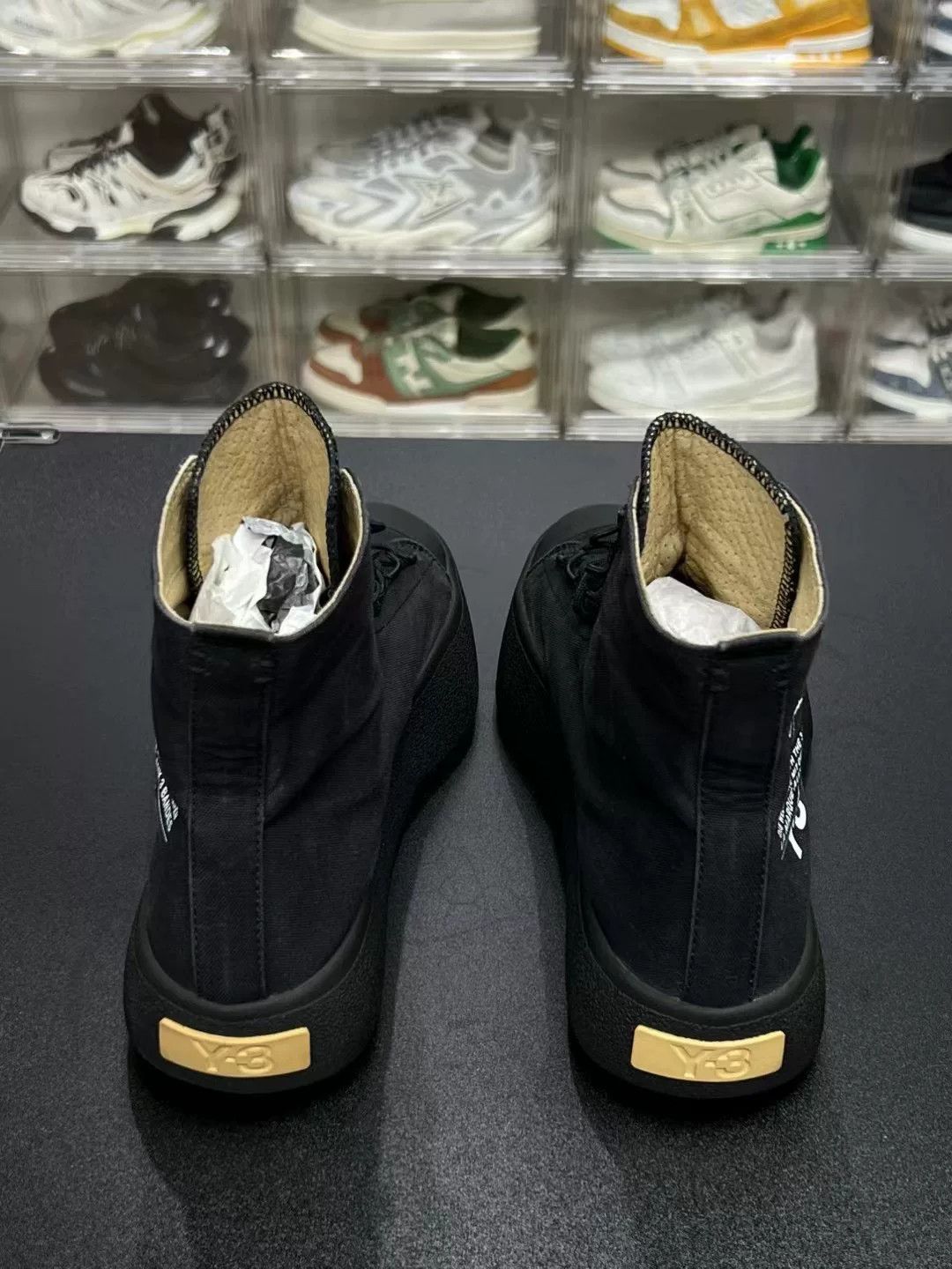 Adidas Adidas Shoes Low Top High Top Basketball Size US 10 / EU 43 - 6 Thumbnail