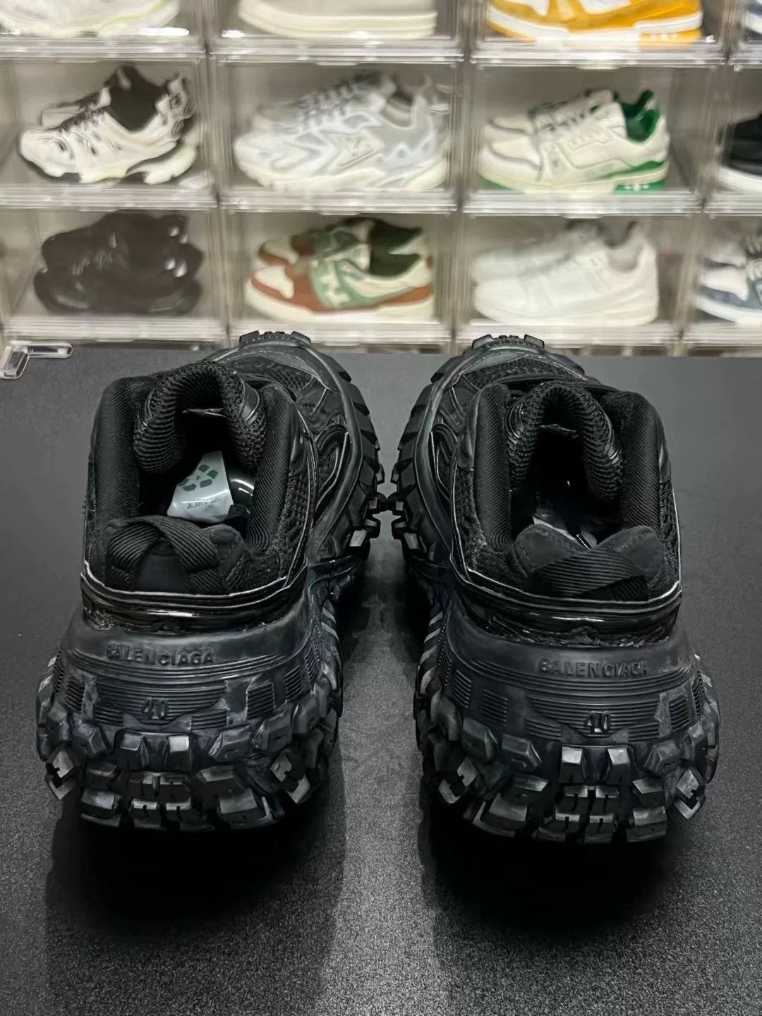 Balenciaga Balenciaga Black Shoes Low Top Size US S / EU 44-46 / 1 - 7 Thumbnail