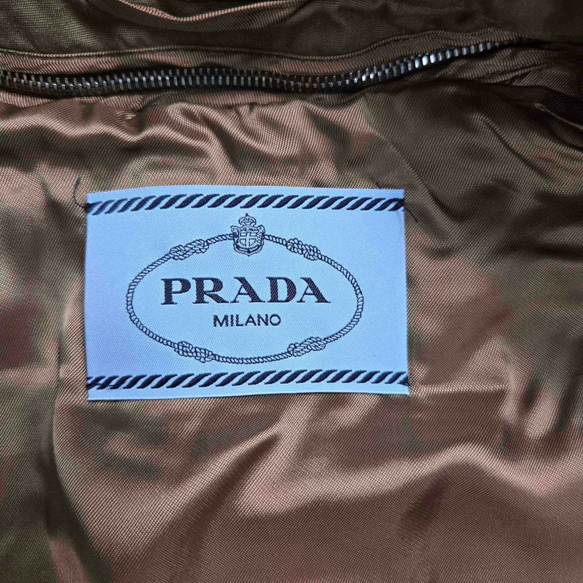 Prada Prada Beige Trench Coat Outerwear Size US S / EU 44-46 / 1 - 5 Thumbnail