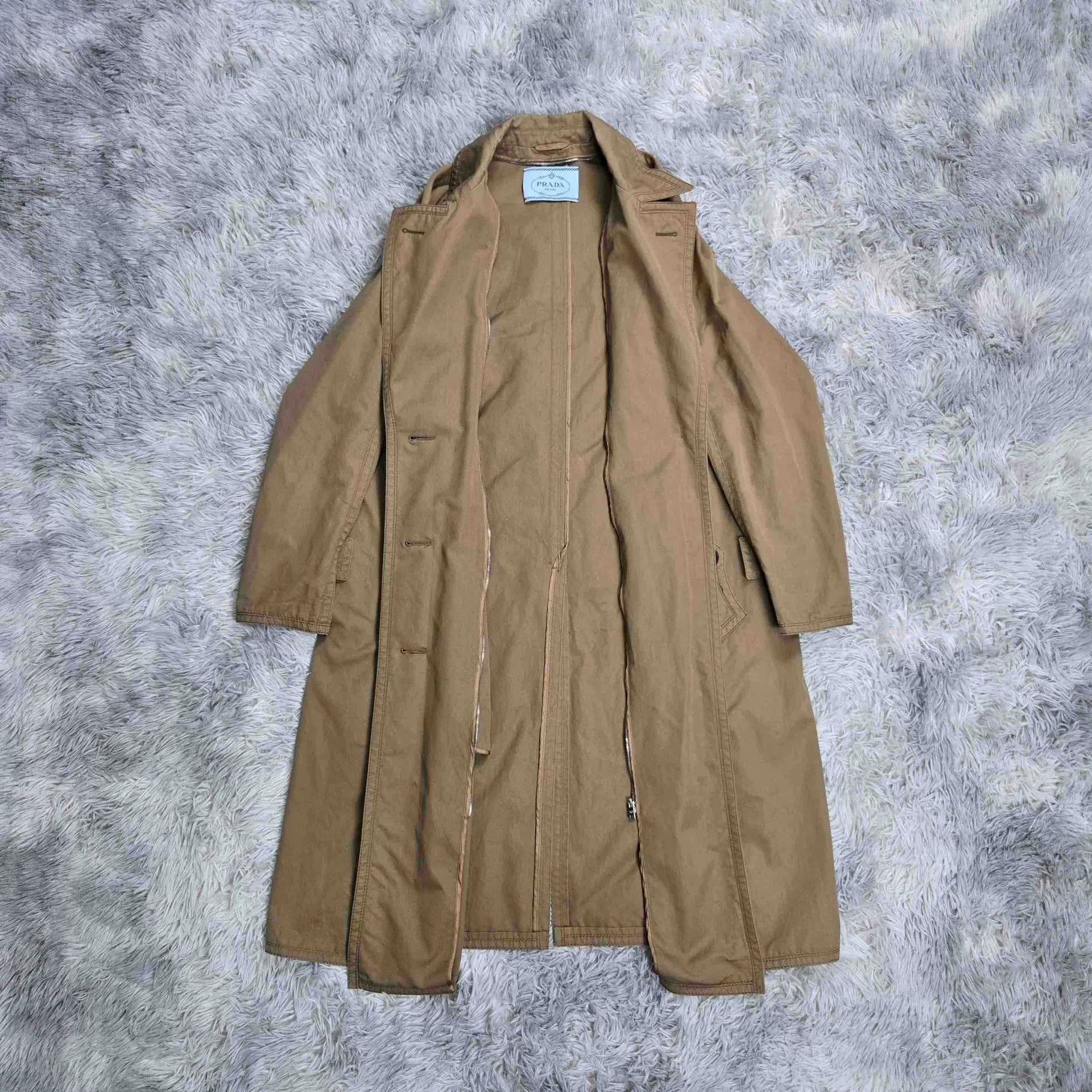 Prada Prada Beige Trench Coat Outerwear Size US S / EU 44-46 / 1 - 4 Thumbnail