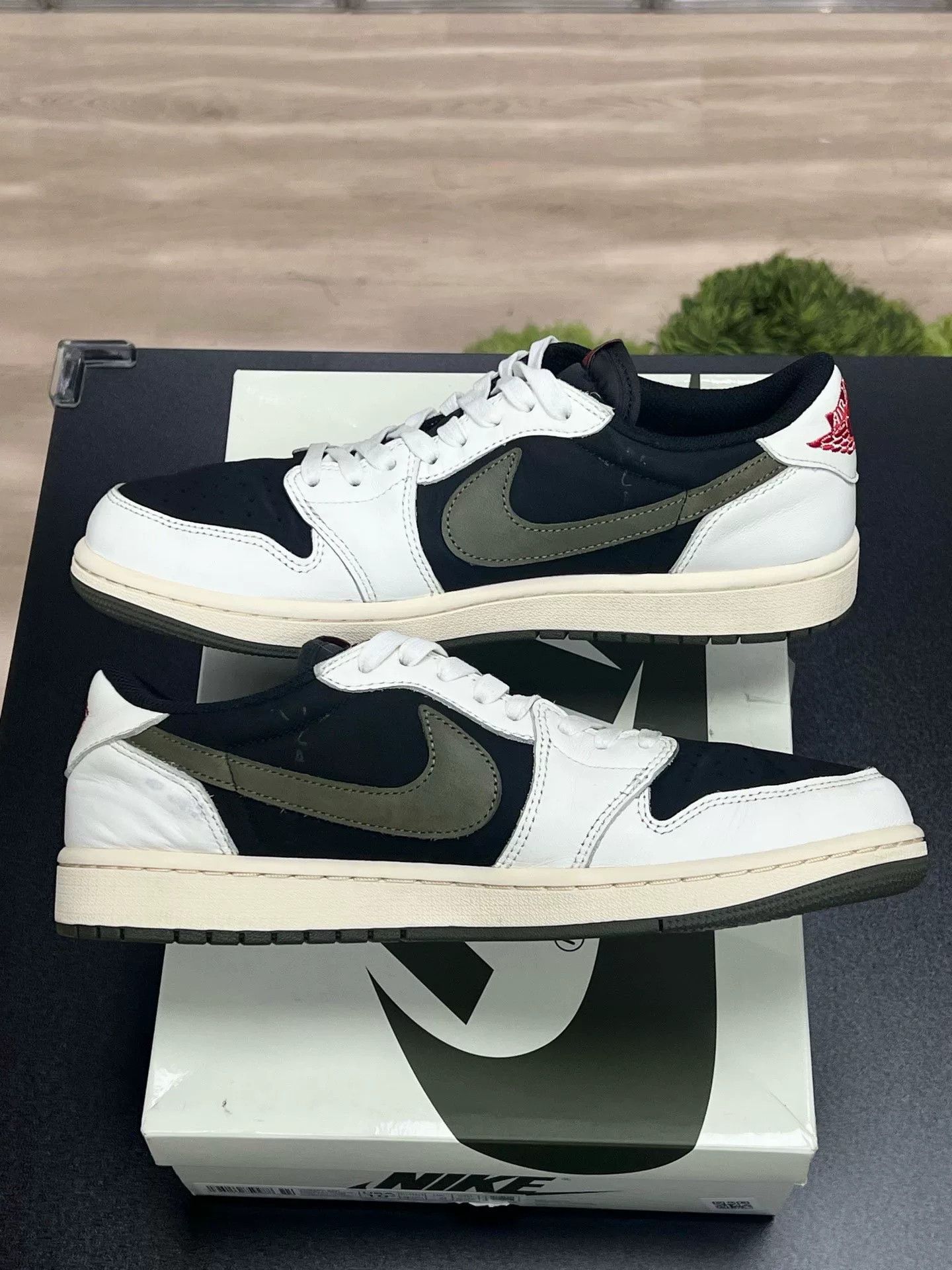 Nike Nike Green Designer Casual Streetwear Size US 10 / EU 43 - 5 Thumbnail