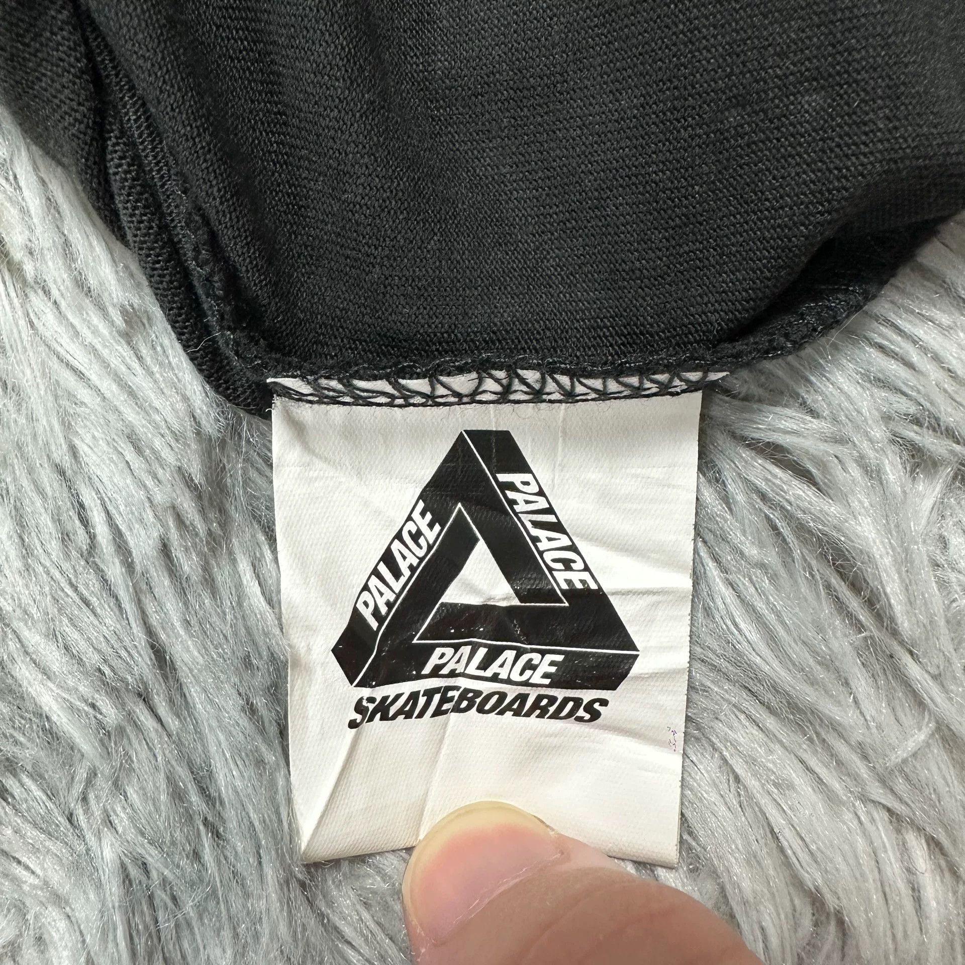 Palace Palace Black T-Shirt Casual Short Sleeve Size US L / EU 52-54 / 3 - 6 Thumbnail