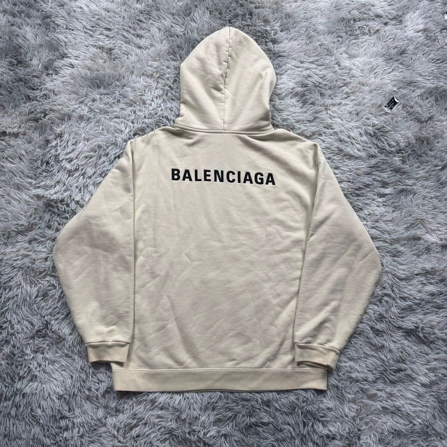 Balenciaga Balenciaga Sweatshirt Pullover Size US S / EU 44-46 / 1 - 6 Thumbnail