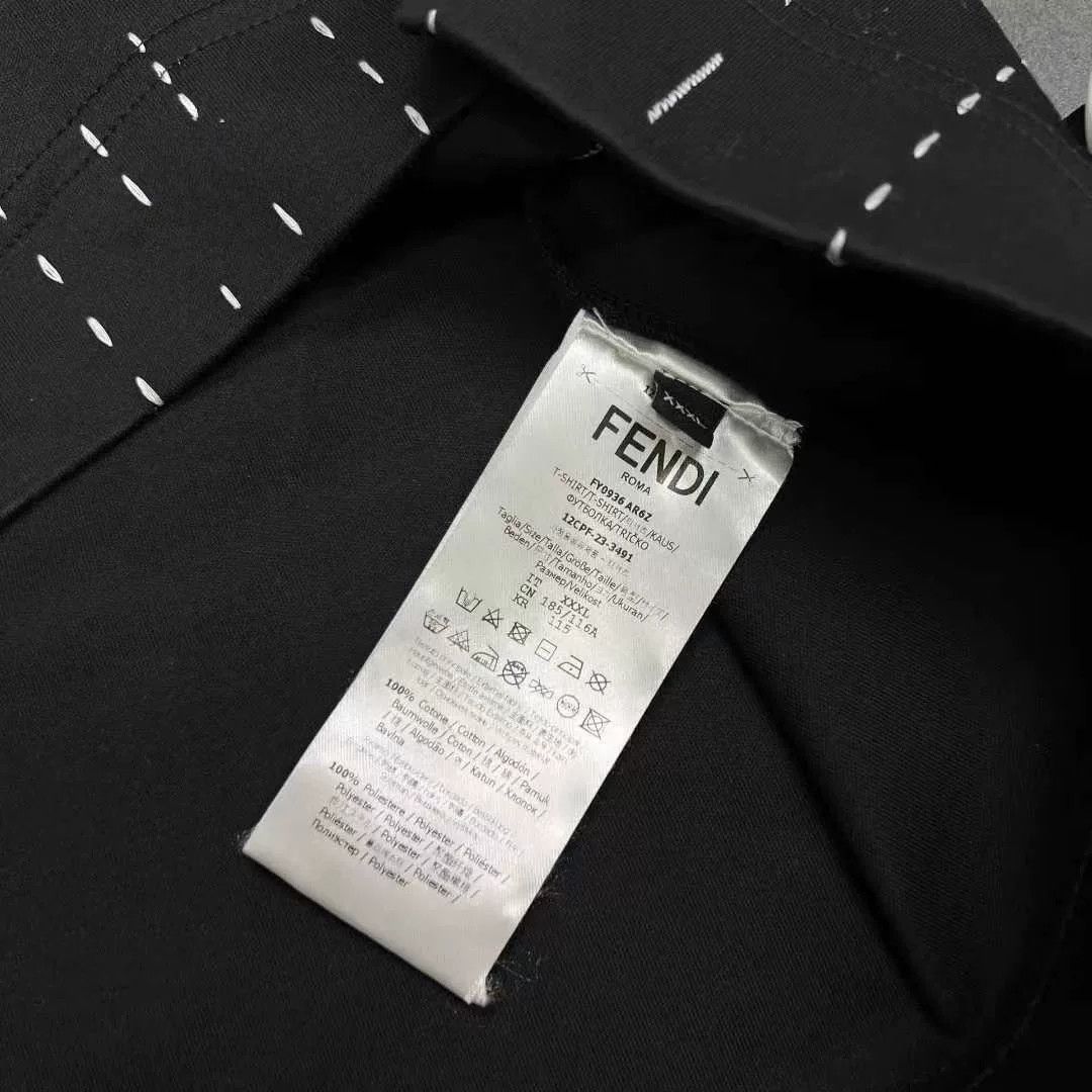 Fendi Fendi Black T-Shirt Casual Short Sleeve Size US S / EU 44-46 / 1 - 3 Thumbnail