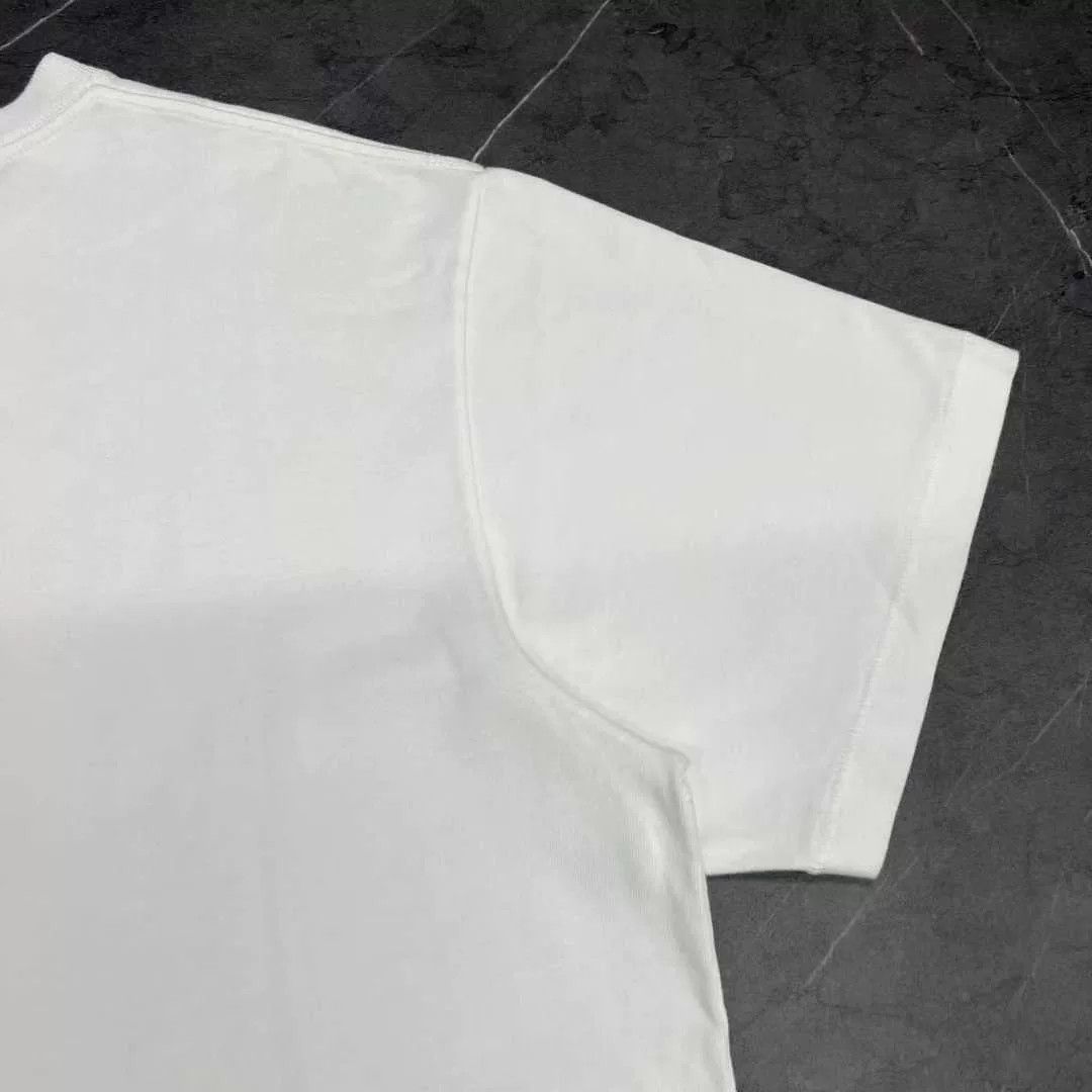 Louis Vuitton Louis Vuitton T-Shirt Casual Short Sleeve Size US S / EU 44-46 / 1 - 5 Thumbnail