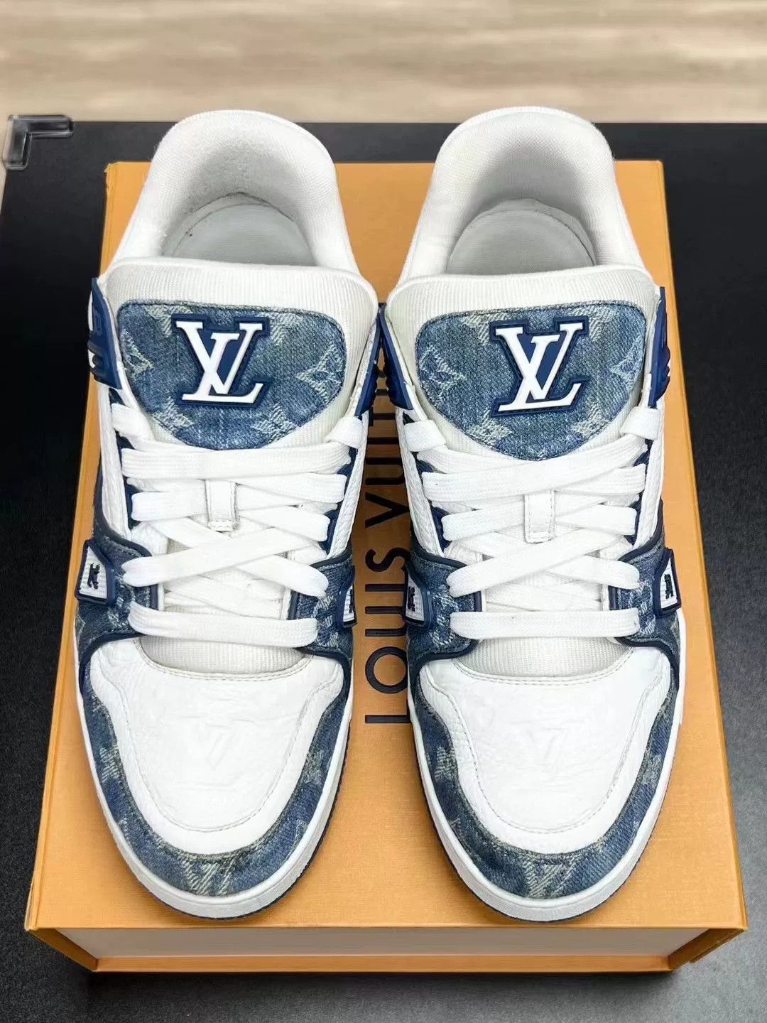 Louis Vuitton Louis Vuitton Blue Denim Designer Size US 36 / EU 52 - 3 Thumbnail