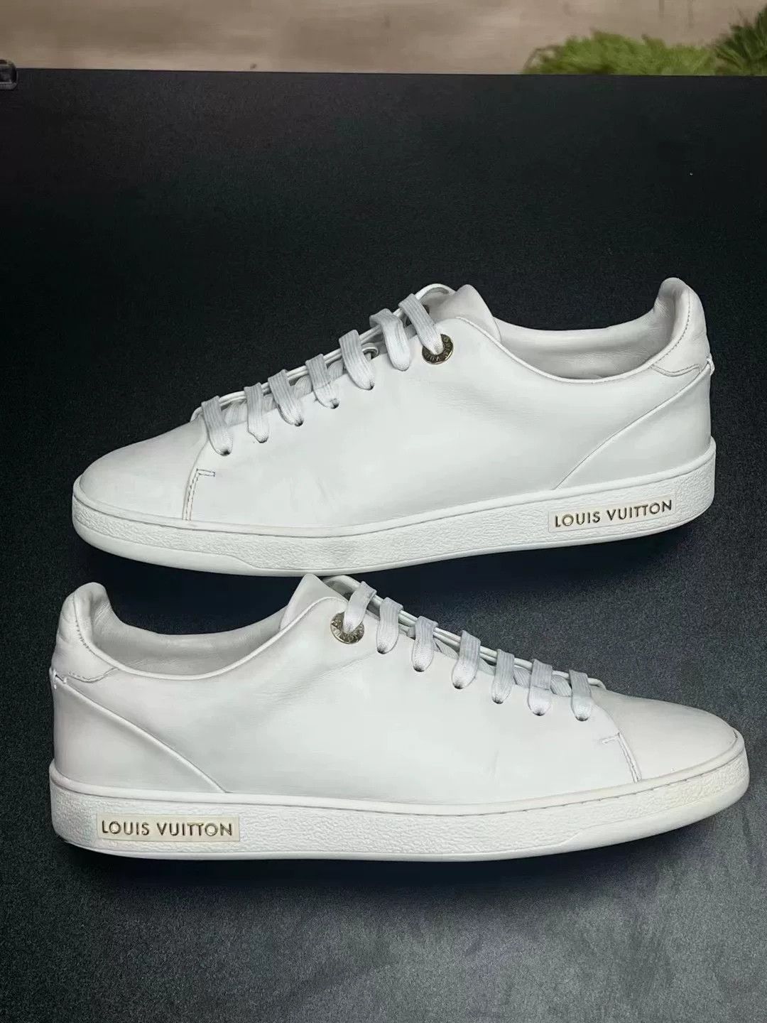 Louis Vuitton Louis Vuitton White Shoes Low Top Size US 10 / EU 43 - 4 Thumbnail