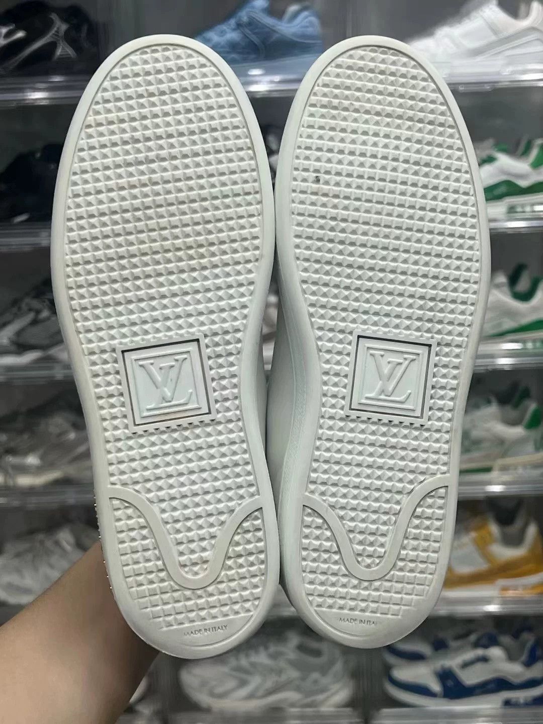 Louis Vuitton Louis Vuitton White Shoes Low Top Size US 10 / EU 43 - 7 Thumbnail