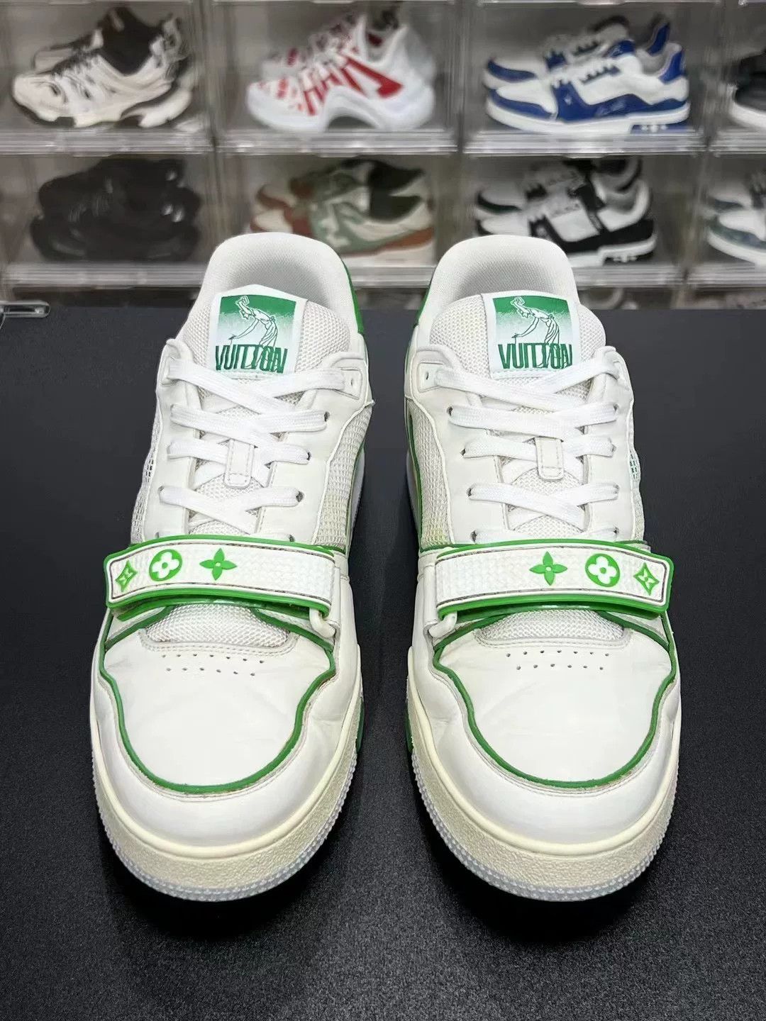 Louis Vuitton Louis Vuitton Green Velcro Designer Size US S / EU 44-46 / 1 - 2 Thumbnail
