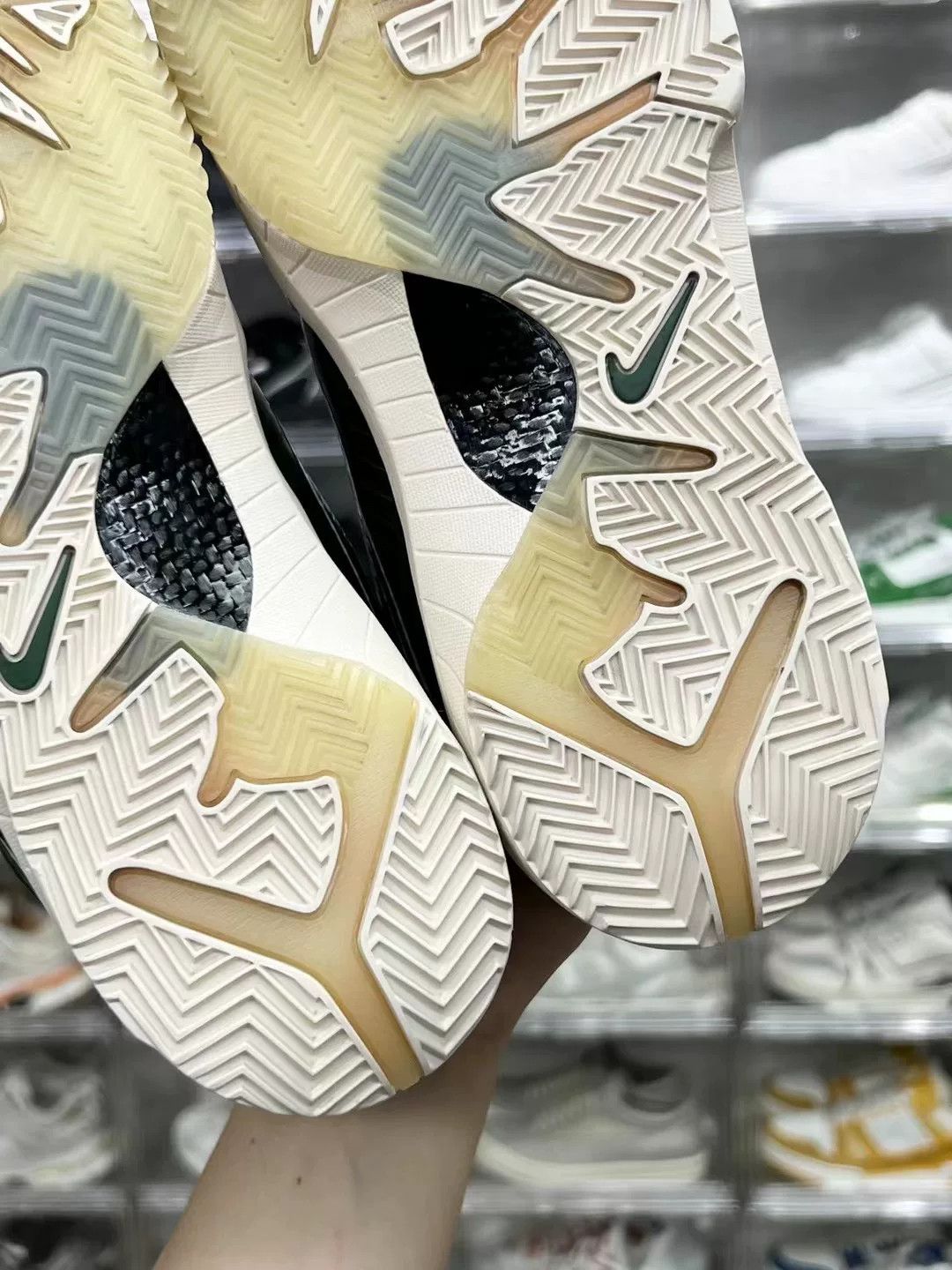 Nike Nike x Undercover Green UND Designer Size US S / EU 44-46 / 1 - 8 Thumbnail