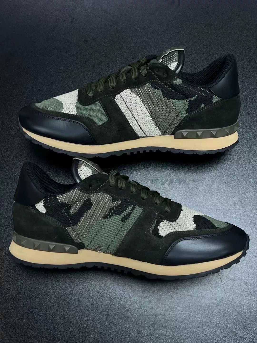 Valentino Valentino Camo Sneakers Low Top Size US 10 / EU 43 - 6 Thumbnail