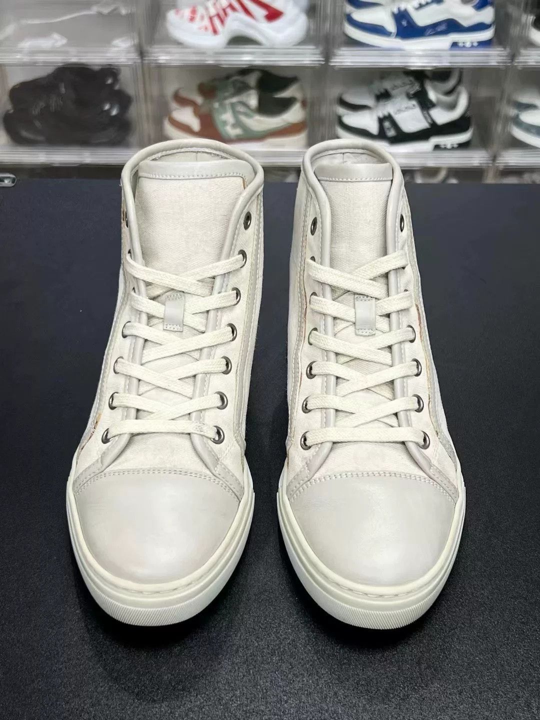 Gucci Gucci White Shoes Low Top High Top Size US 10 / EU 43 - 2 Thumbnail