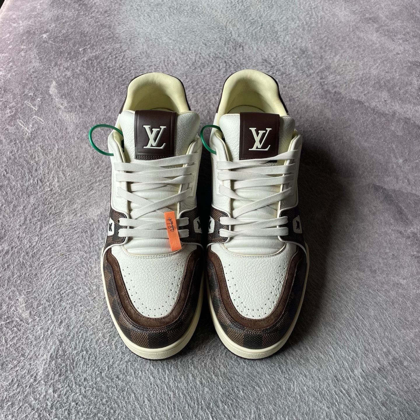 Louis Vuitton Louis Vuitton Training Multi Lowtop Sneakers 44 Men Size US 10.5 / EU 43-44 - 2 Thumbnail