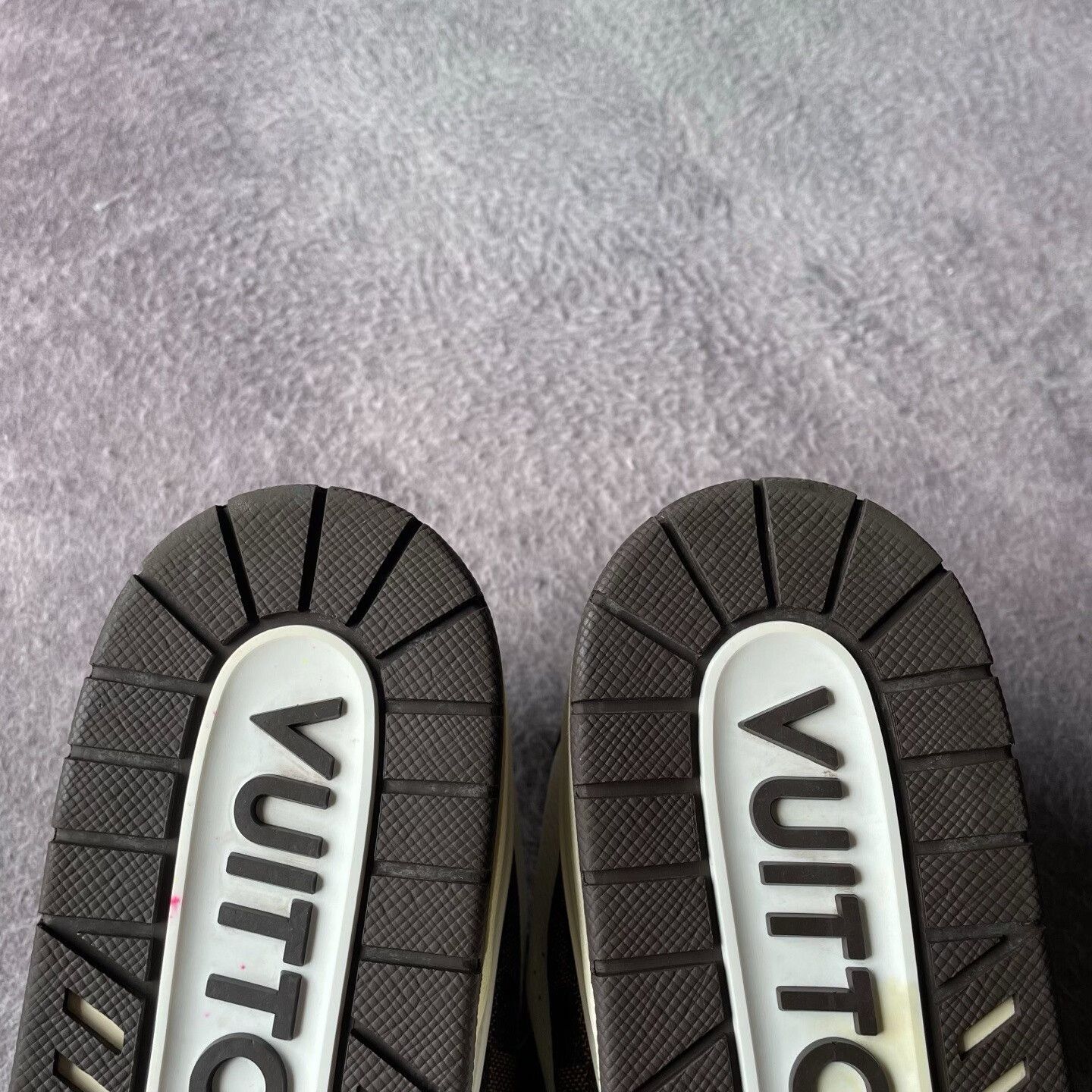 Louis Vuitton Louis Vuitton Training Multi Lowtop Sneakers 44 Men Size US 10.5 / EU 43-44 - 5 Thumbnail