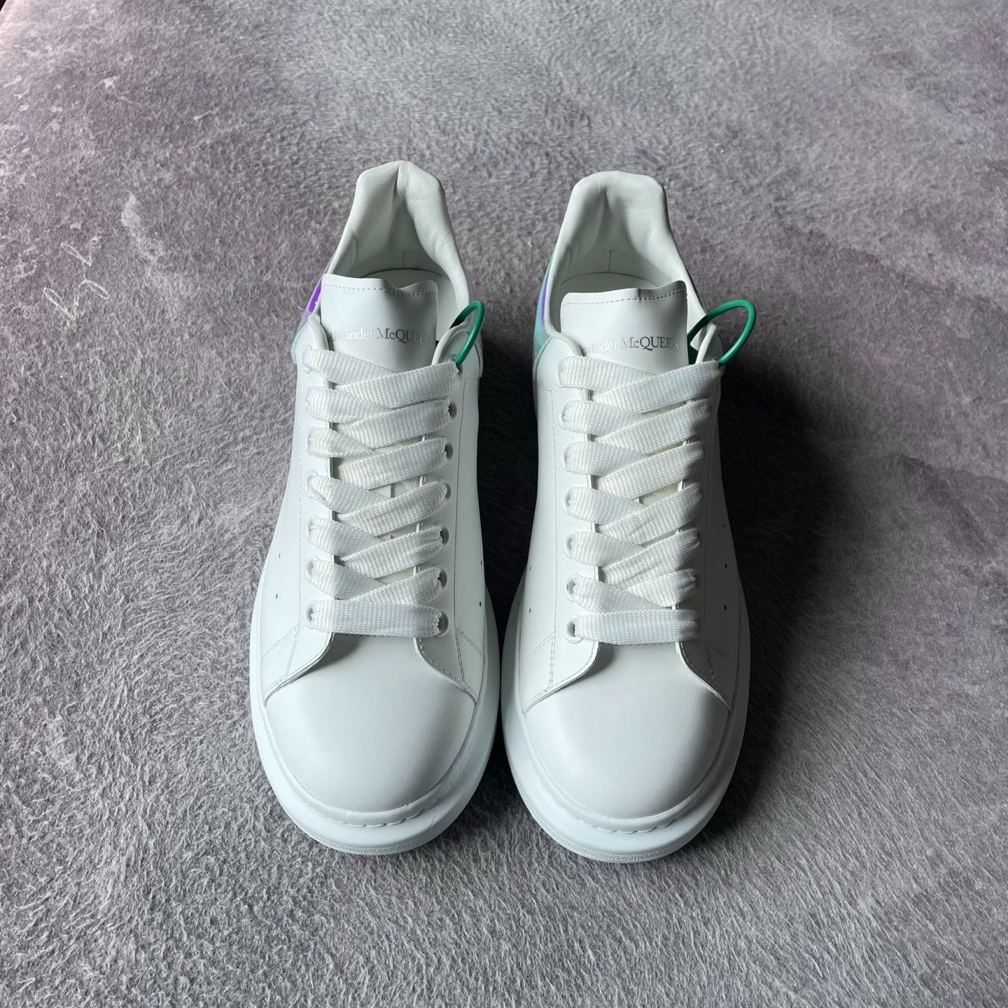 Alexander McQueen Alexander McQueen Laser White Lowtop Sneakers 43 Men Size US 10 / EU 43 - 2 Thumbnail