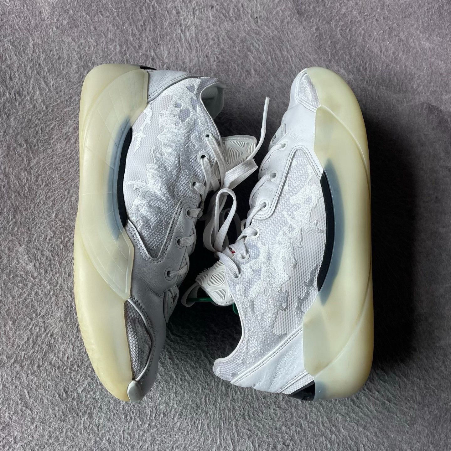 Nike Nike White Lowtop Sneakers 39 Men Size US 6.5 / EU 39-40 - 7 Thumbnail