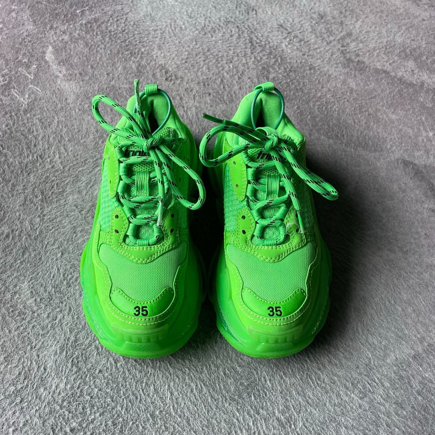 Balenciaga Balenciaga Green Lowtop Sneakers S Women Size US 6 / IT 36 - 2 Thumbnail