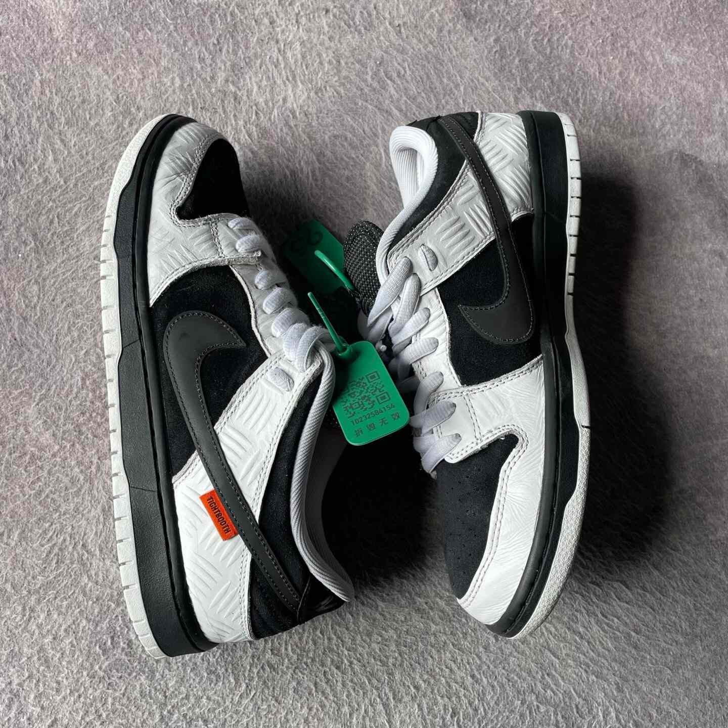Nike Nike DUNK Collab Black Lowtop Sneakers 43 Men Size US 10 / EU 43 - 6 Thumbnail