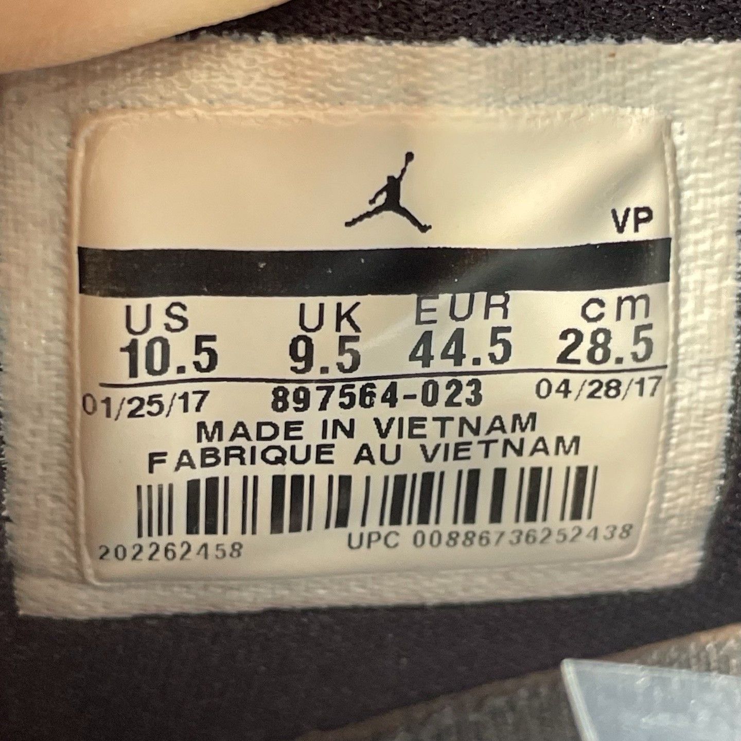 Nike Nike Black Lowtop Sneakers 31 Men Size US 5 / EU 37 - 5 Thumbnail