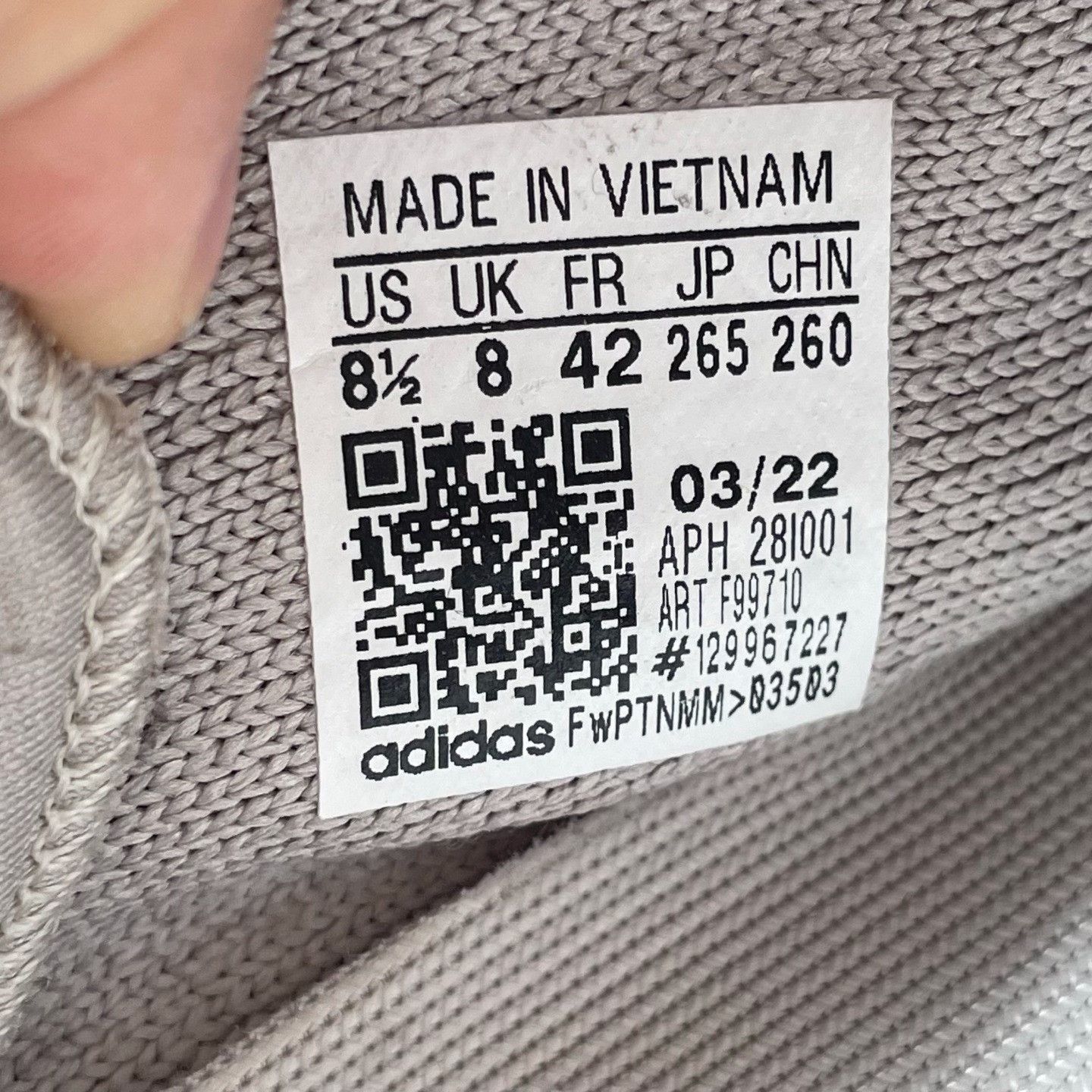 Yeezy Yeezy Lowtop Sneakers 42 Men Size US 9 / EU 42 - 6 Thumbnail