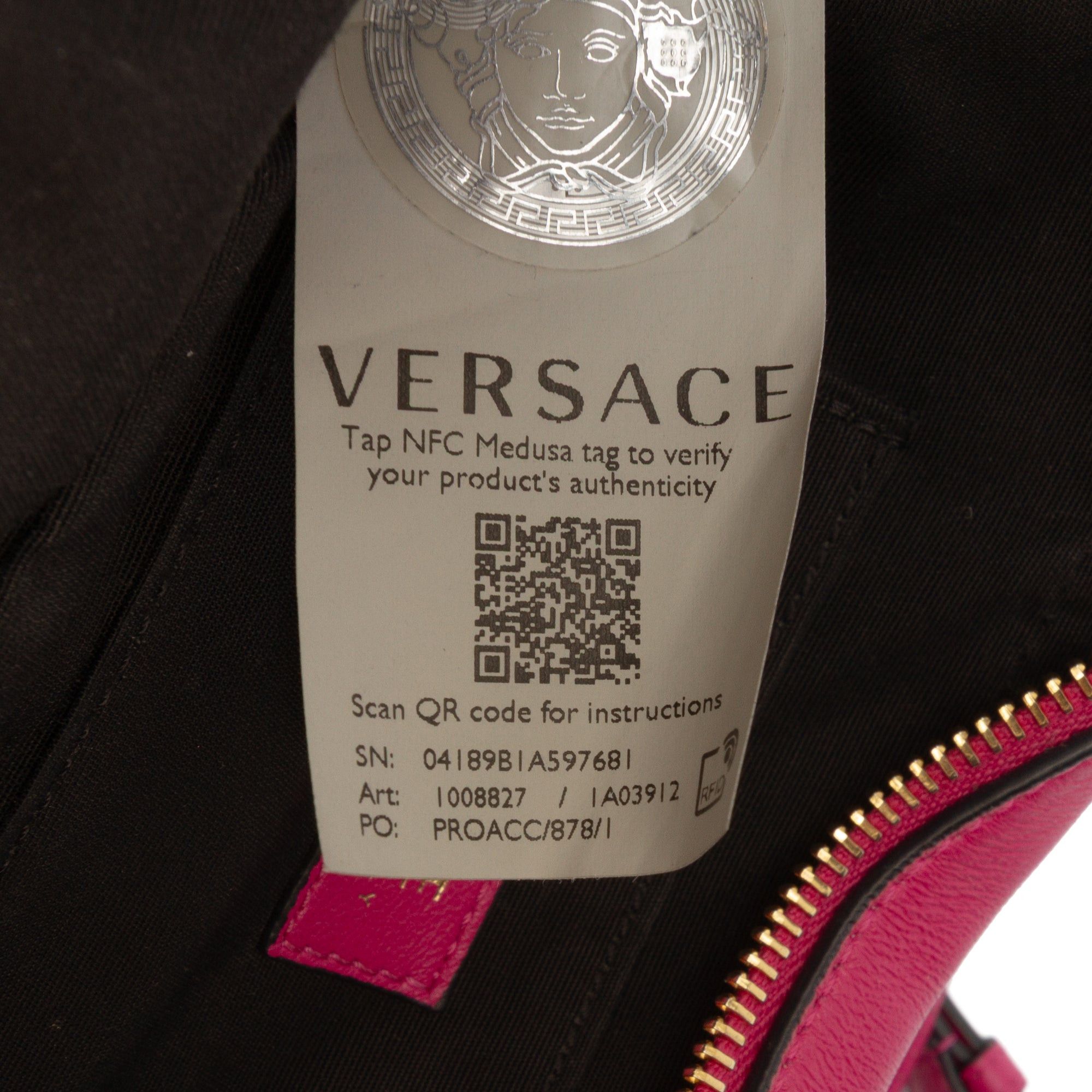 Versace Quilted Lambskin La Medusa Camera Bag Size ONE SIZE - 6 Thumbnail
