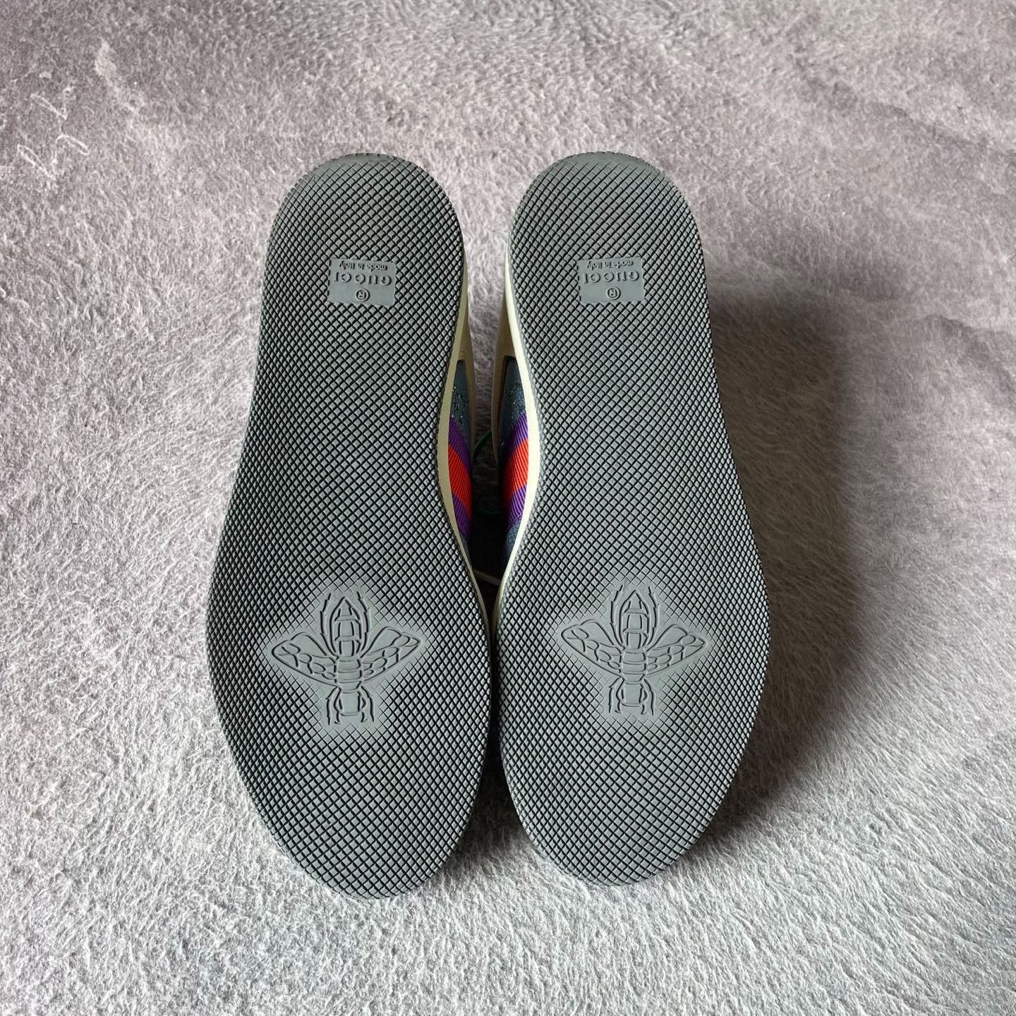 Gucci Gucci Blue Lowtop Sneakers 38 Women Size US 7.5 / IT 37.5 - 4 Thumbnail