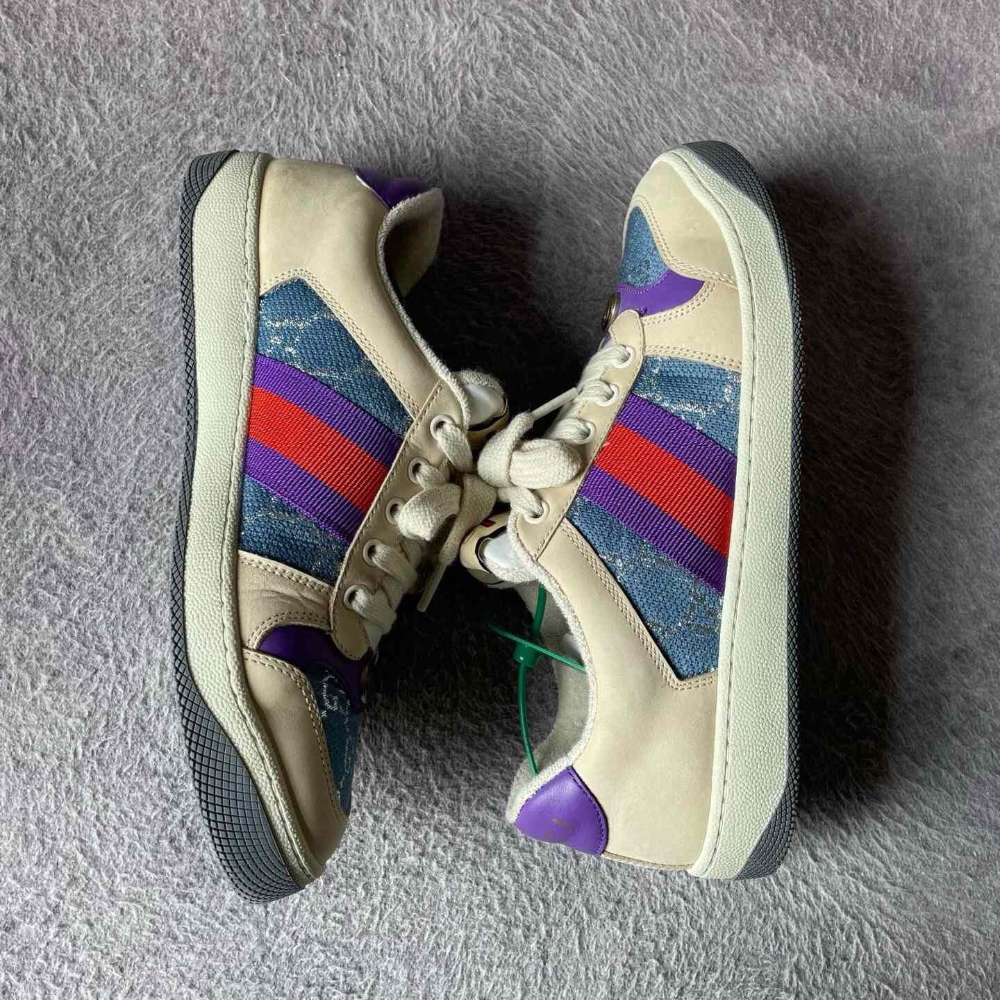 Gucci Gucci Blue Lowtop Sneakers 38 Women Size US 7.5 / IT 37.5 - 8 Thumbnail