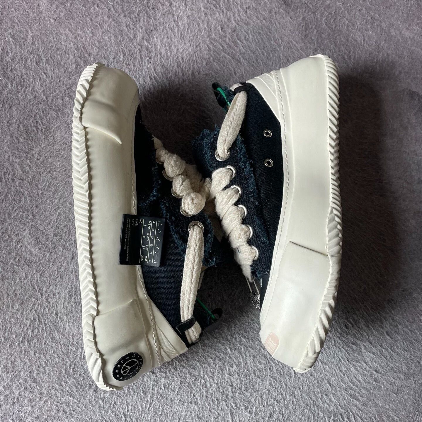 Other Cotton Black Lowtop Sneakers S Women Size US 6 / IT 36 - 8 Thumbnail
