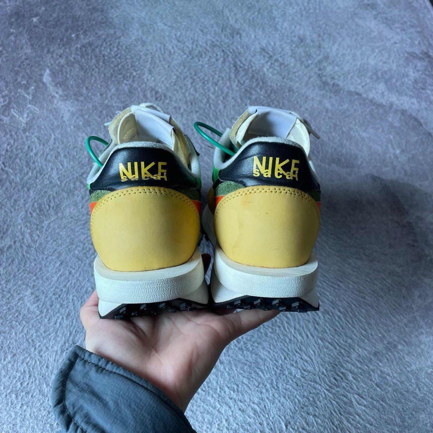 Nike Nike SACAI Yellow Lowtop Sneakers 42 Men Size US 9 / EU 42 - 3 Thumbnail