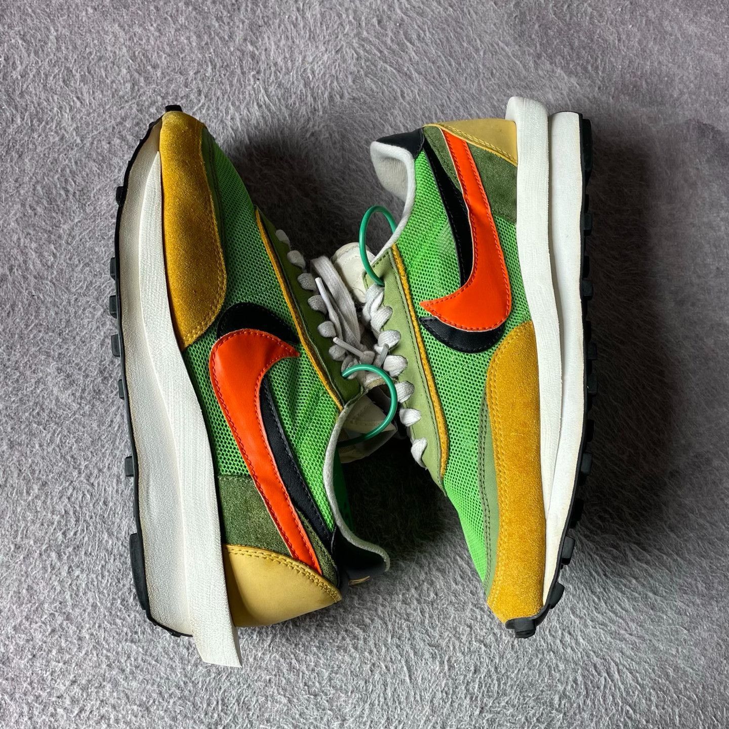 Nike Nike SACAI Yellow Lowtop Sneakers 42 Men Size US 9 / EU 42 - 6 Thumbnail