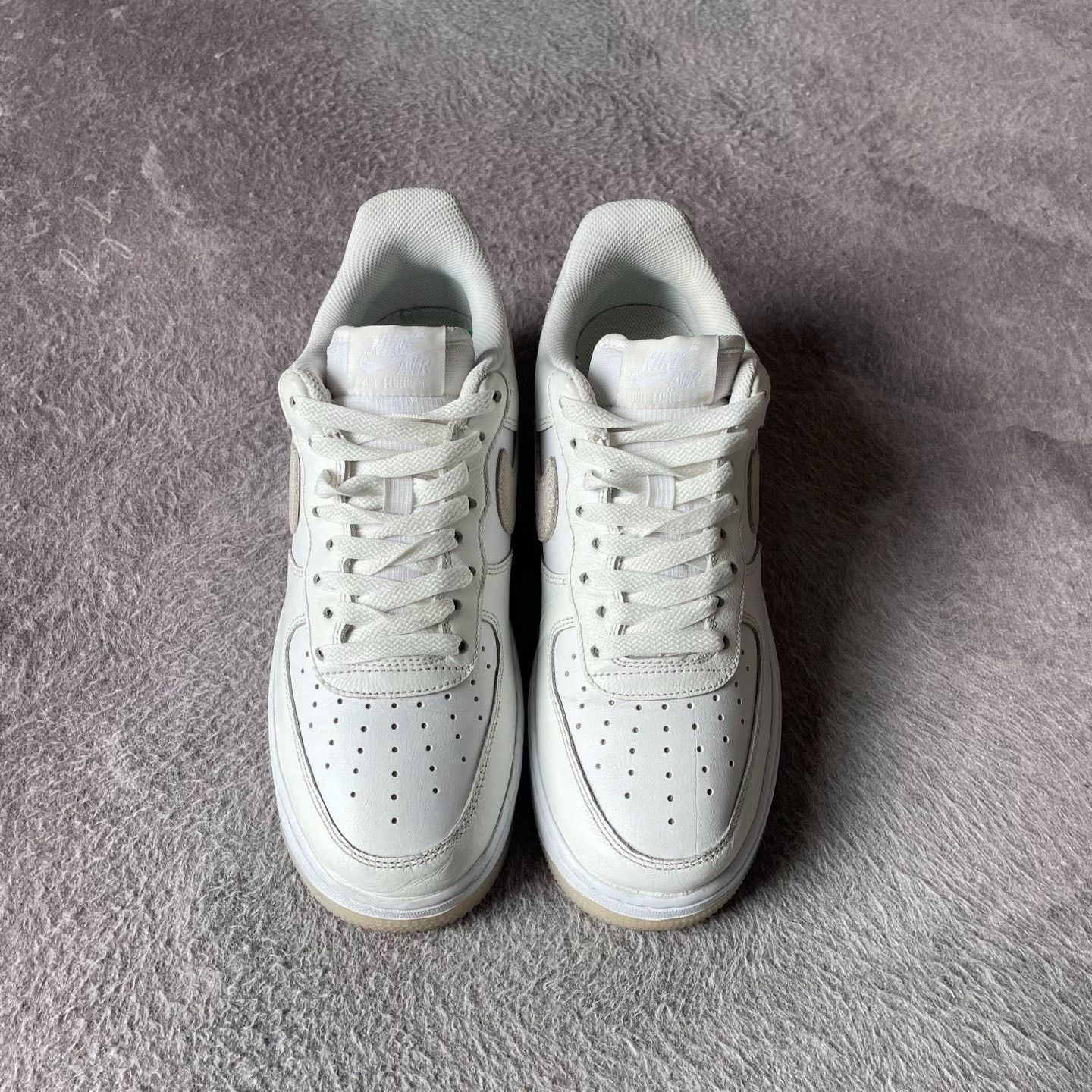 Nike Nike White Lowtop Sneakers 41 Men Size US 8.5 / EU 41-42 - 2 Thumbnail
