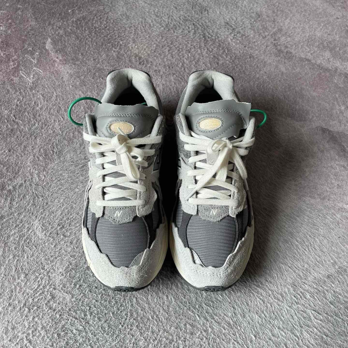 New Balance New Balance Gray Lowtop Sneakers M Men Size US 10 / EU 43 - 2 Thumbnail