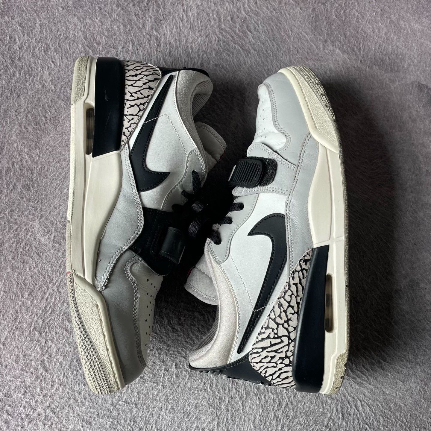 Nike Nike White Lowtop Sneakers 44.5 Men Size US 11 / EU 44 - 7 Thumbnail